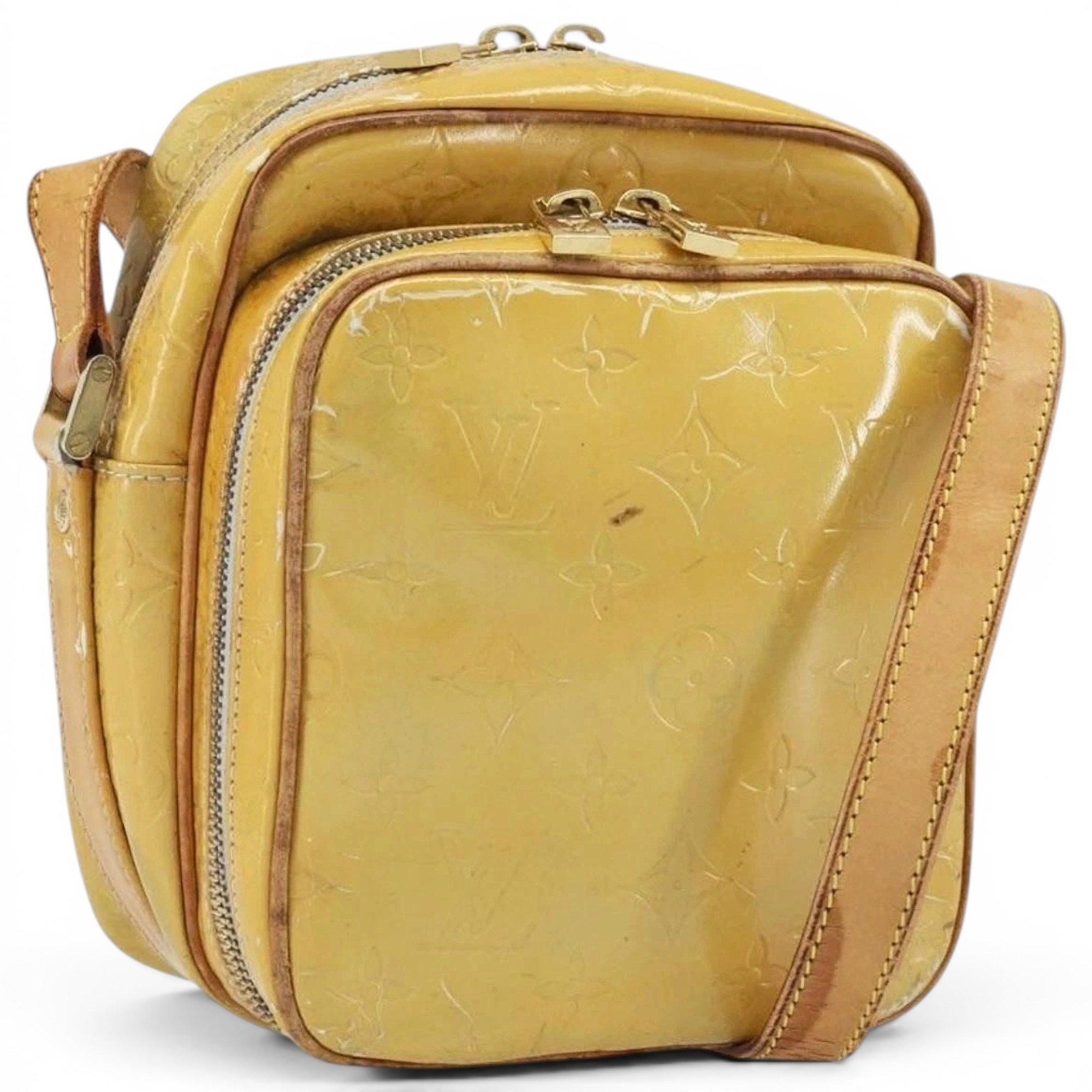 Patent leather handbag