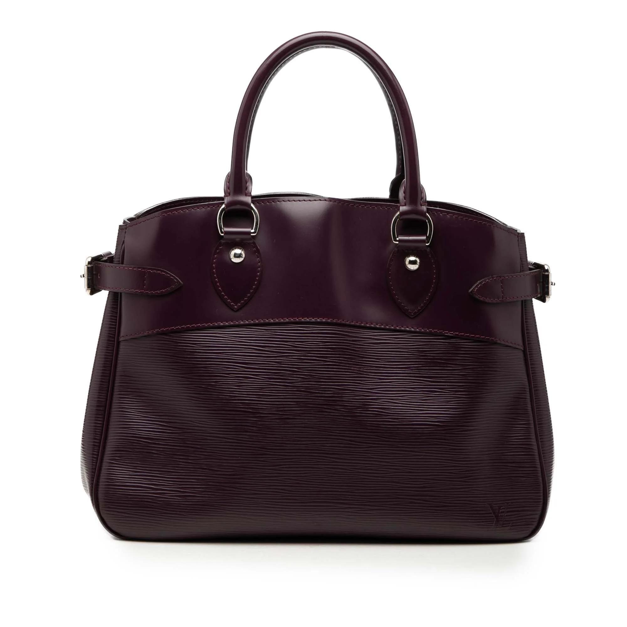 Passy leather handbag