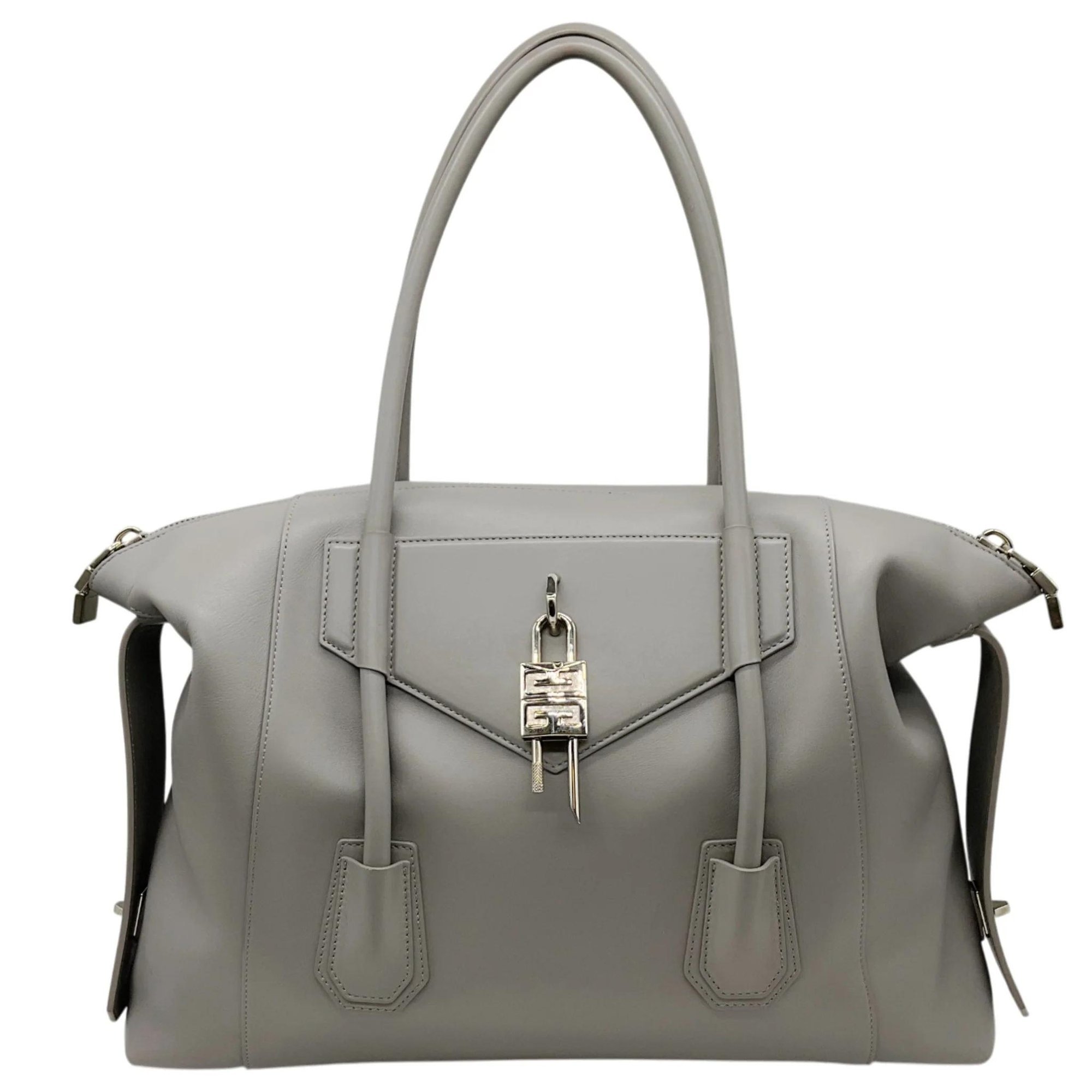 Antigona leather handbag