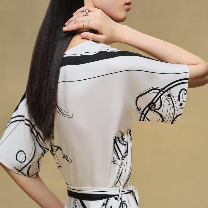 Blanc Nacre "Ex-libris a Main Levee" Caftan