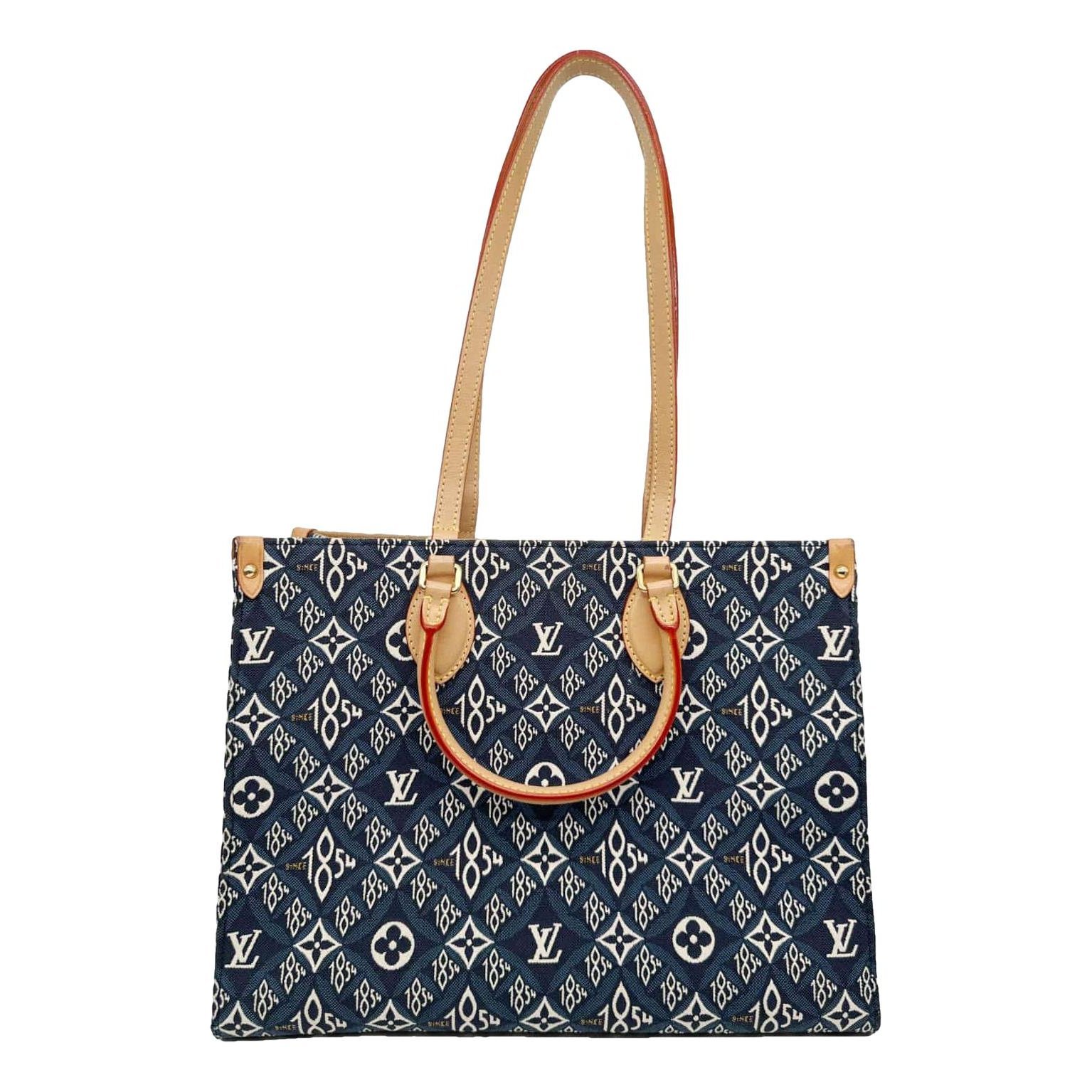 Onthego leather handbag