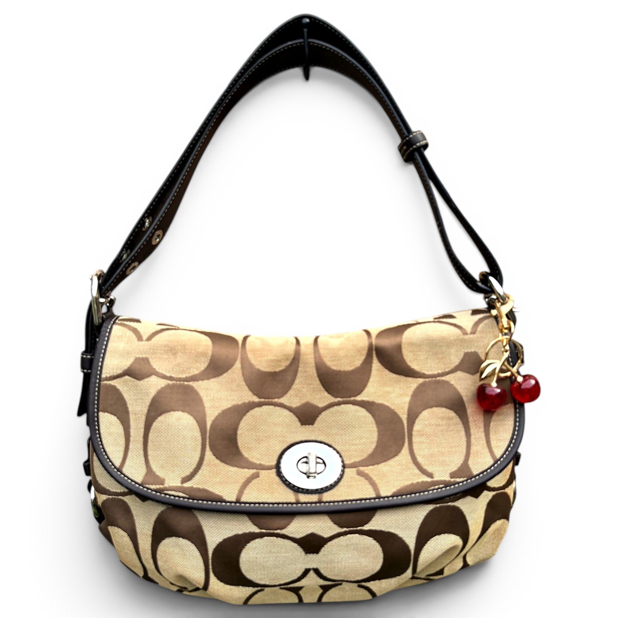 Leather handbag