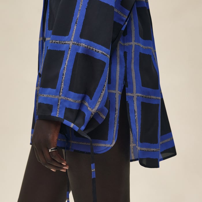 Bleu Noir "Carreaux a Main Levee" Mixed Leather Details Drawstring Shirt