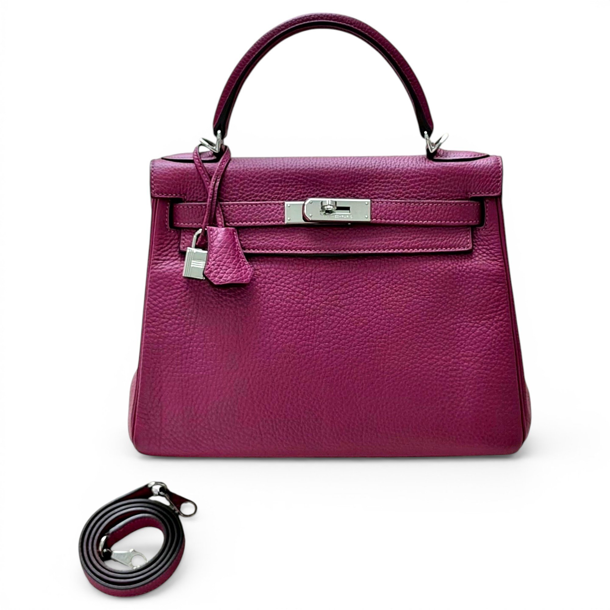 Kelly 28 leather handbag