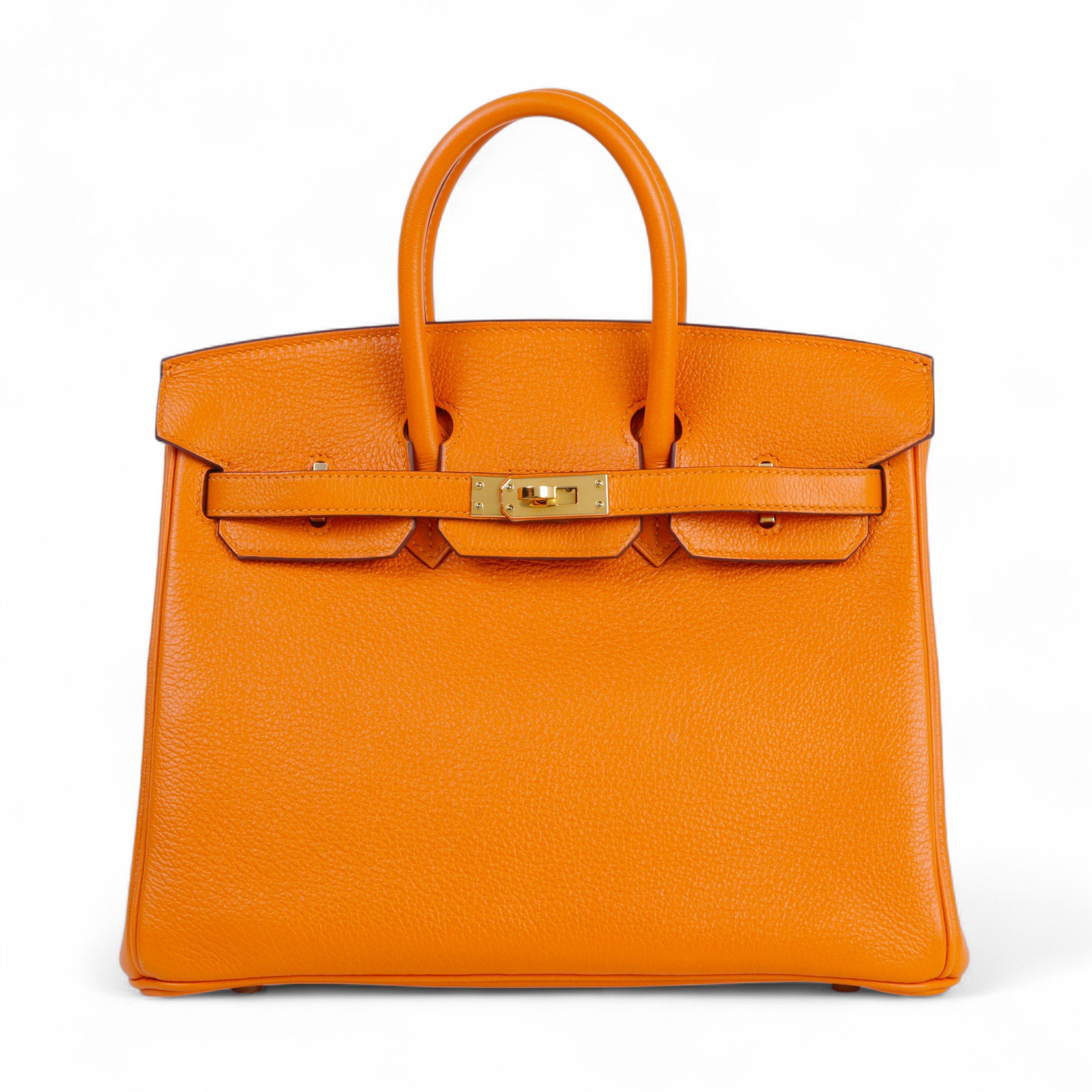 Hermes Very Good ( Rank A) HERMÈS Birkin 25 Apricot (I9) Taurillion Novillo Gold hardware Y (2020)