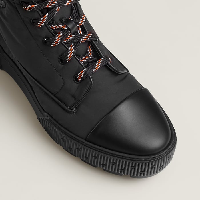 Noir Fresh Ankle Boot