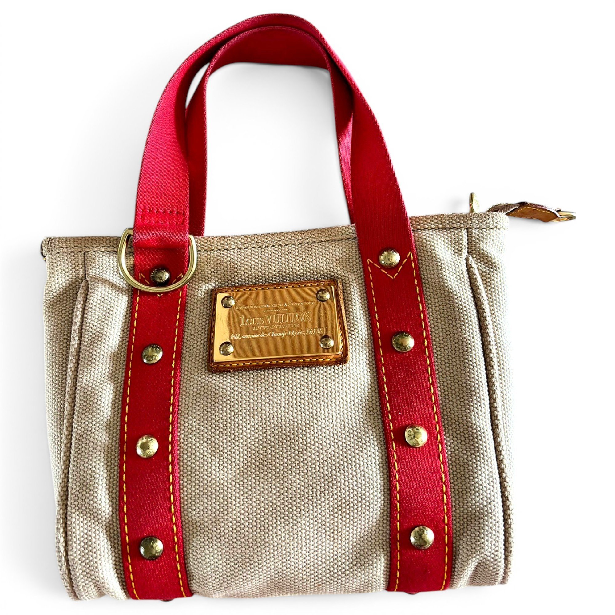 Antigua cloth handbag