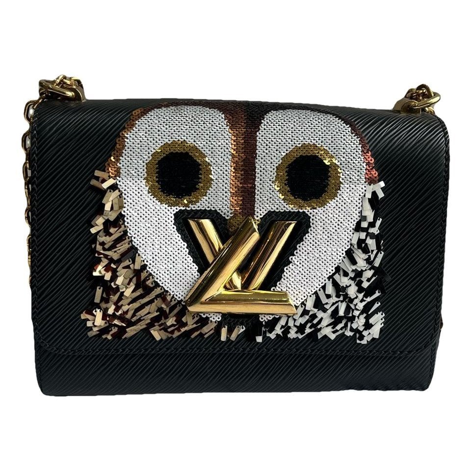Twist leather handbag