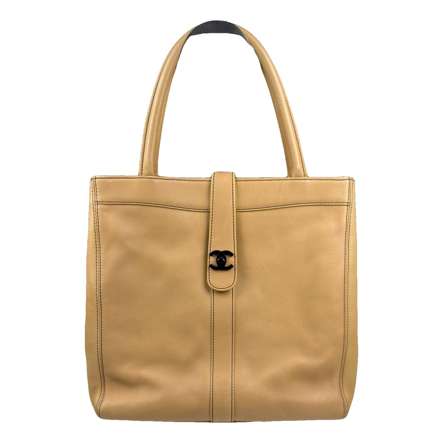 Leather bag