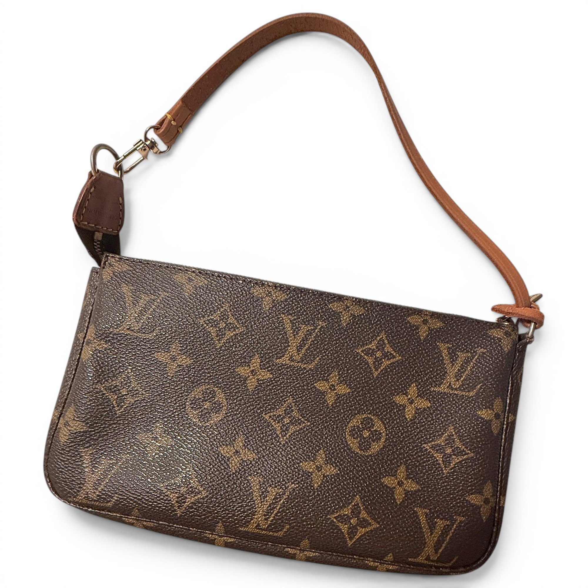 Pochette Accessoire leather handbag