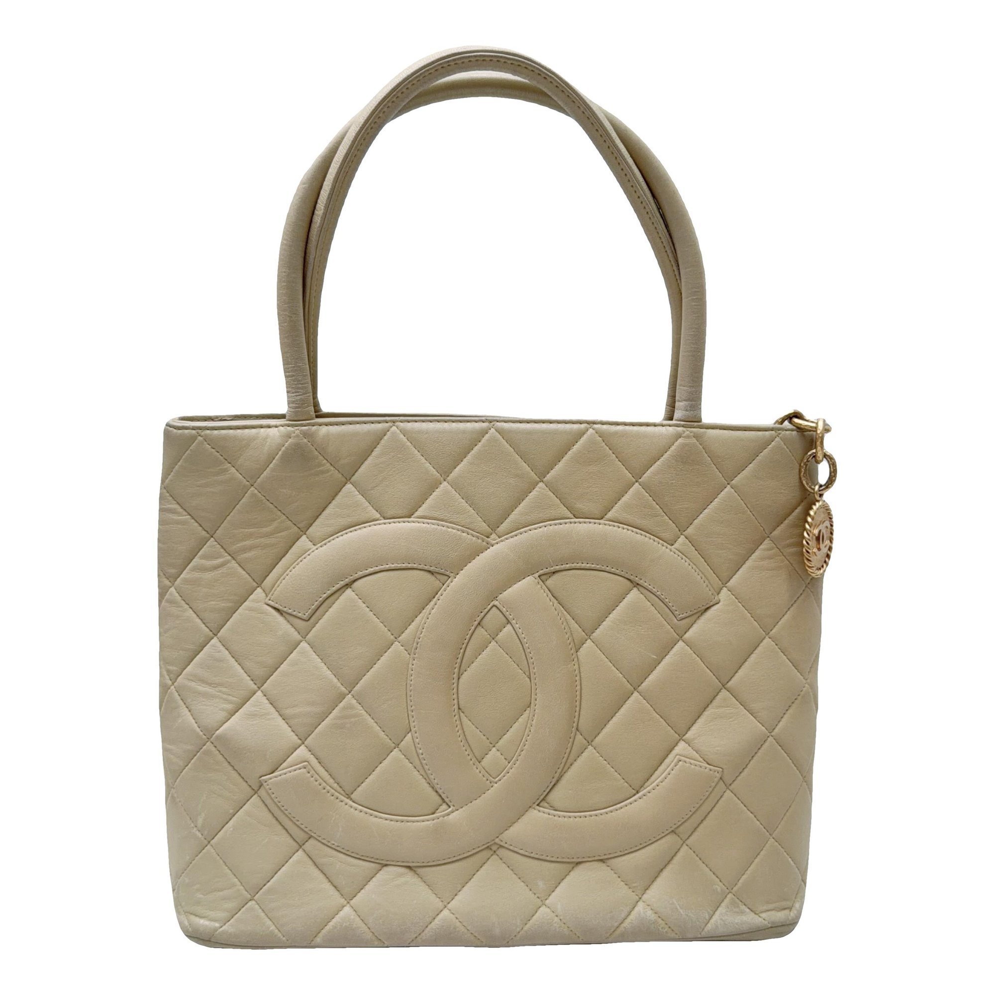 Médaillon leather tote