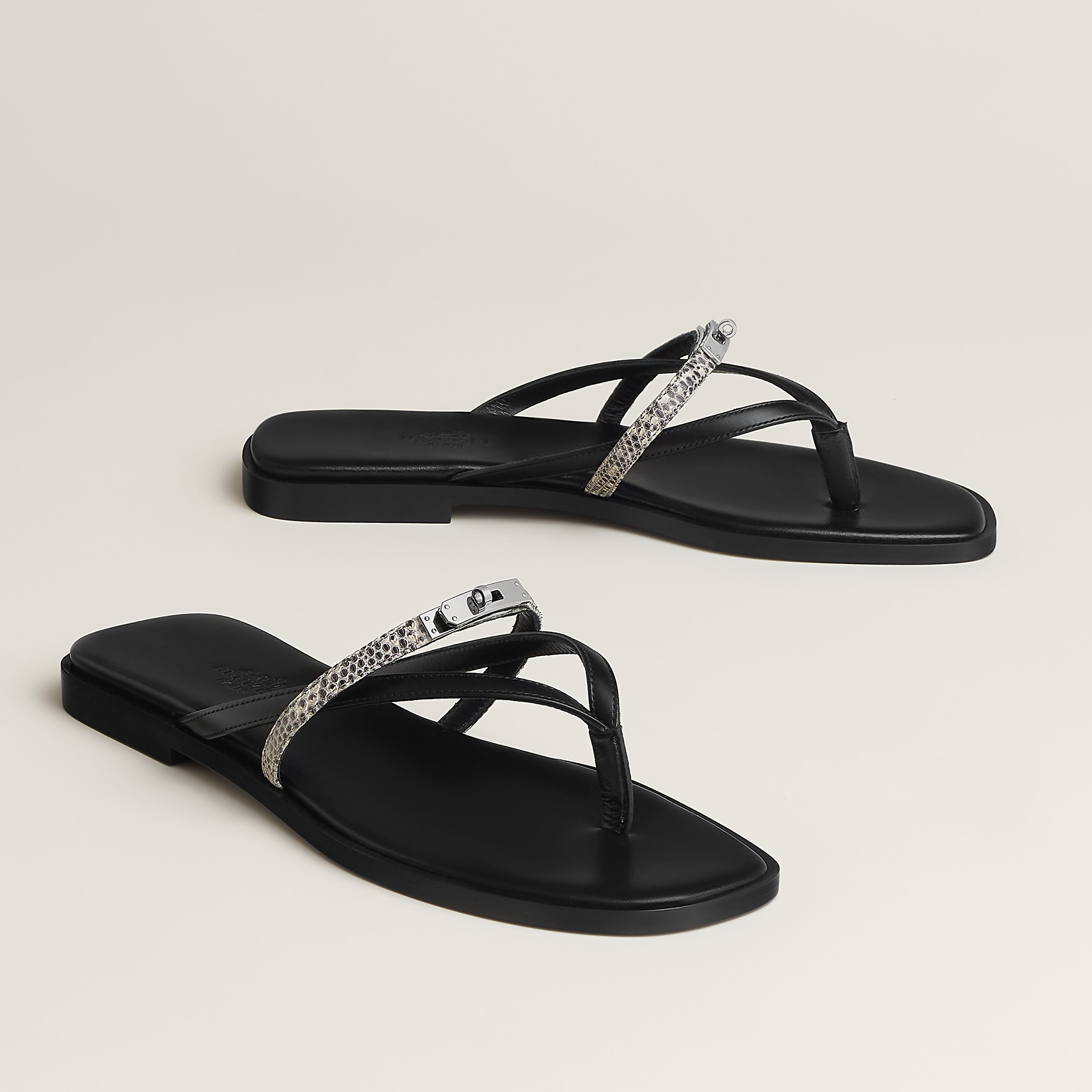 Miss sandal