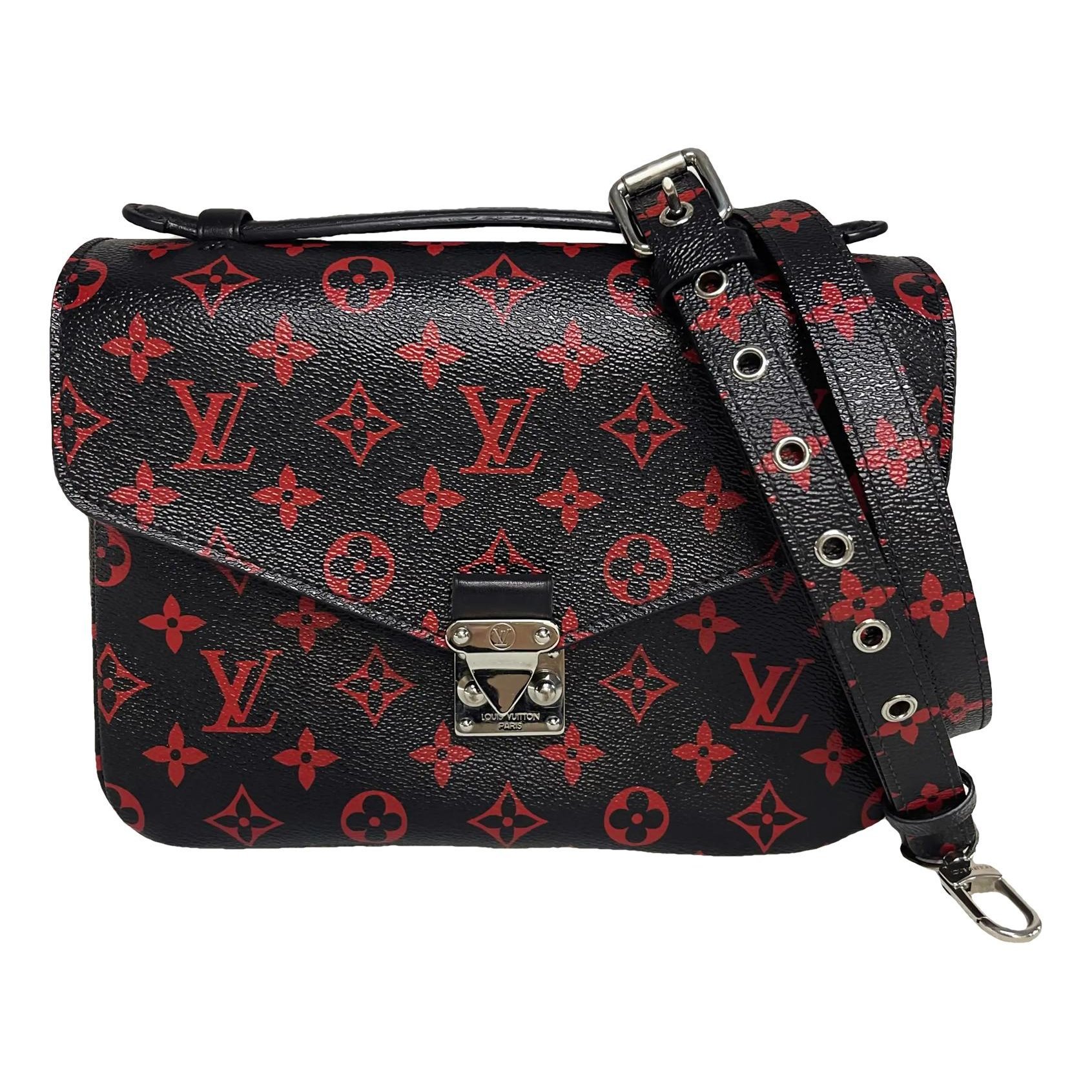 Metis leather handbag