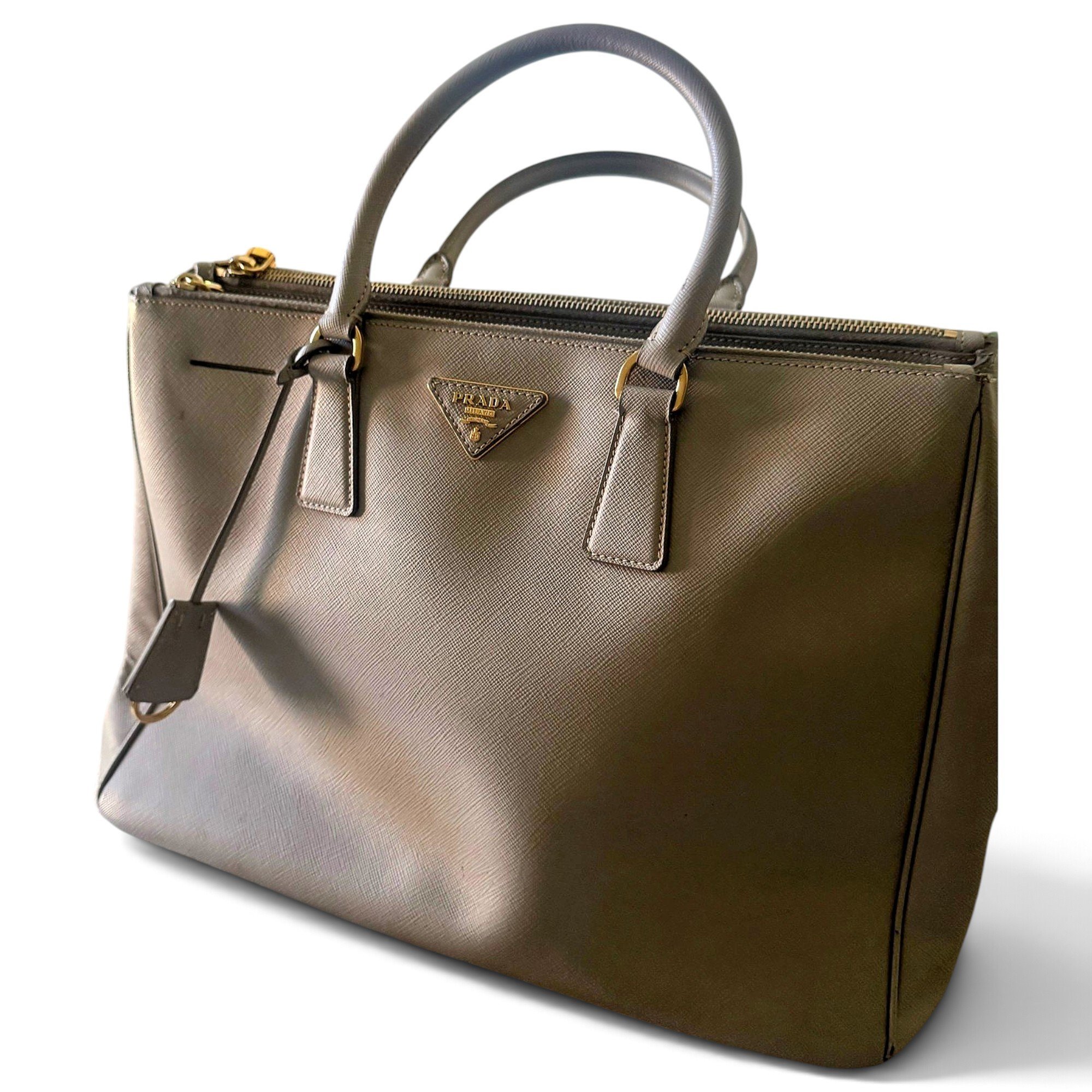 Galleria leather handbag