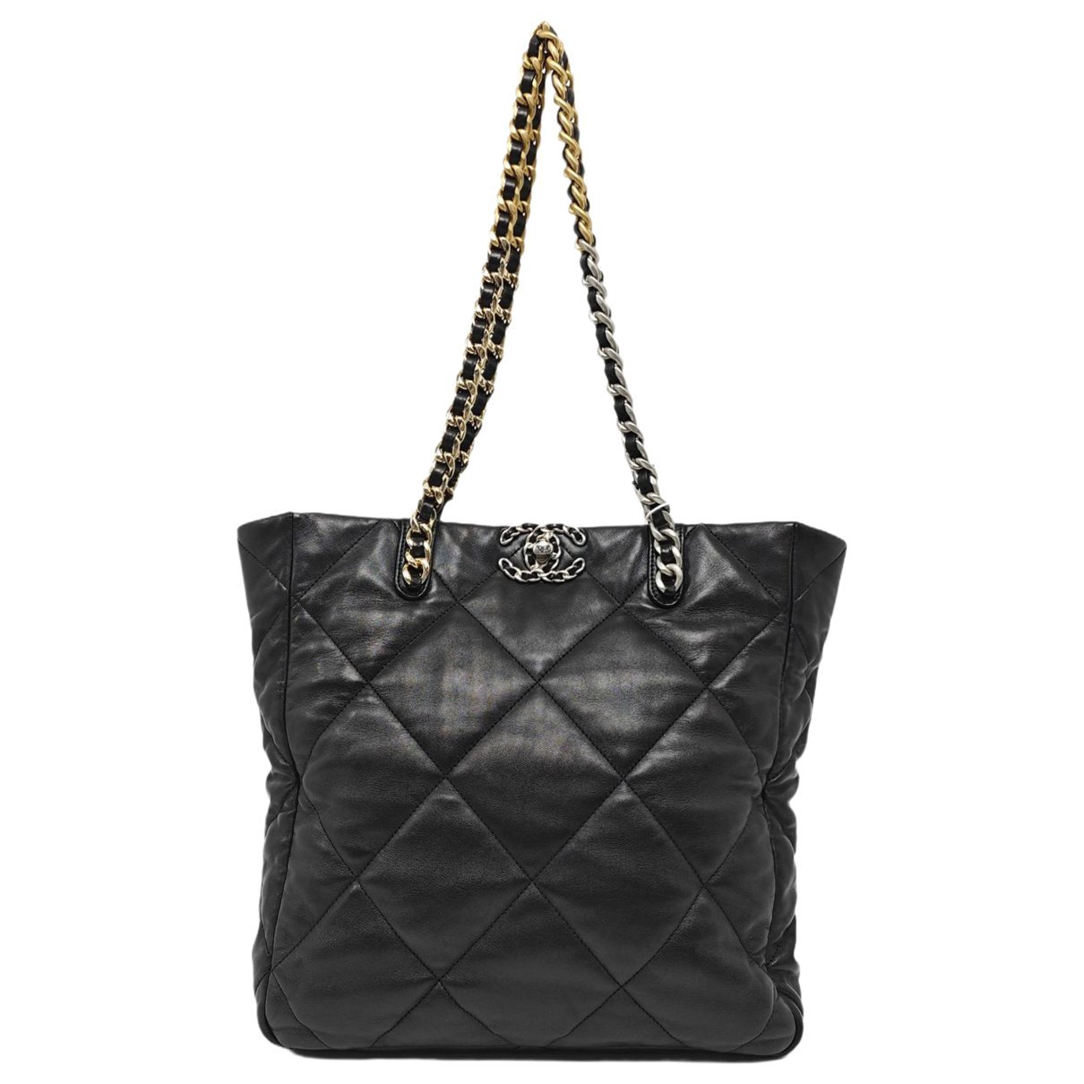 Chanel 19 handbag