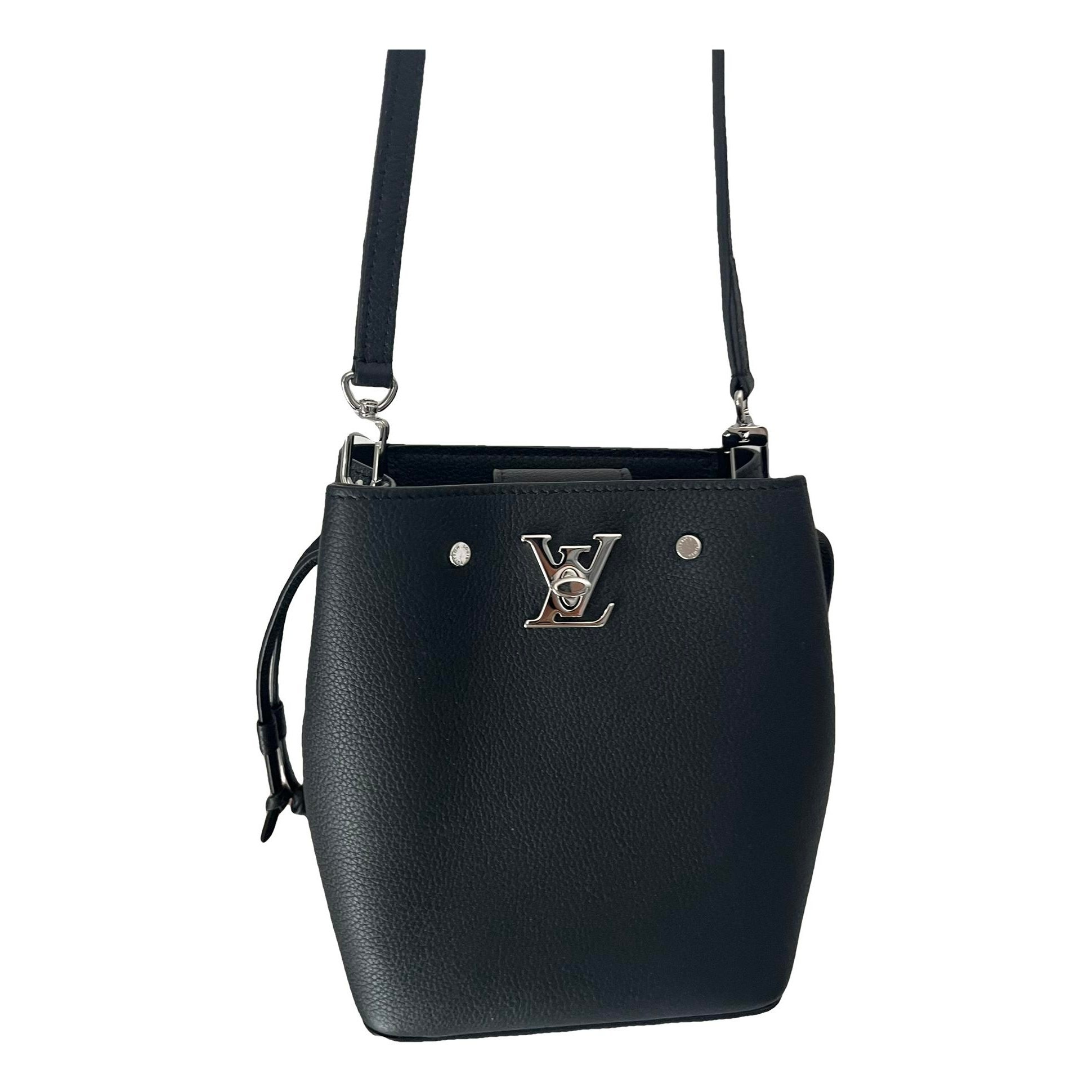 Lockme Bucket leather bag