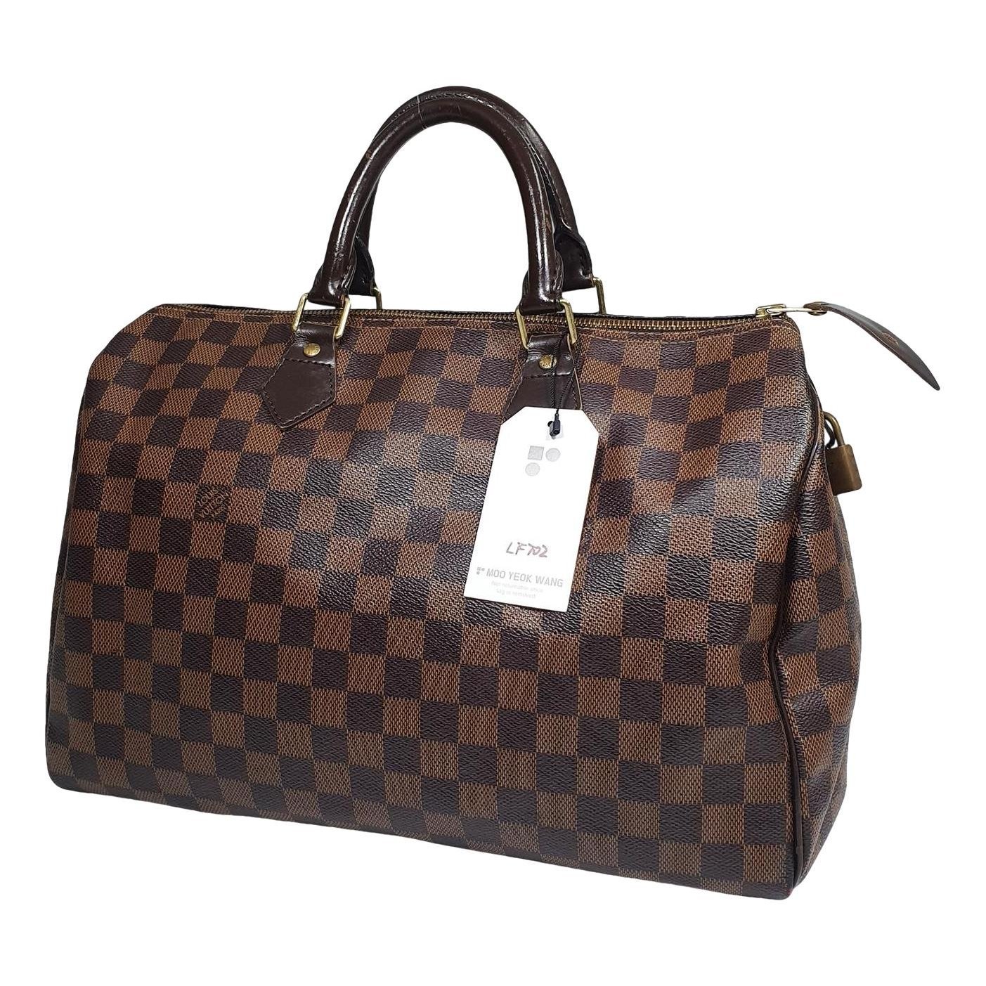 Leather tote