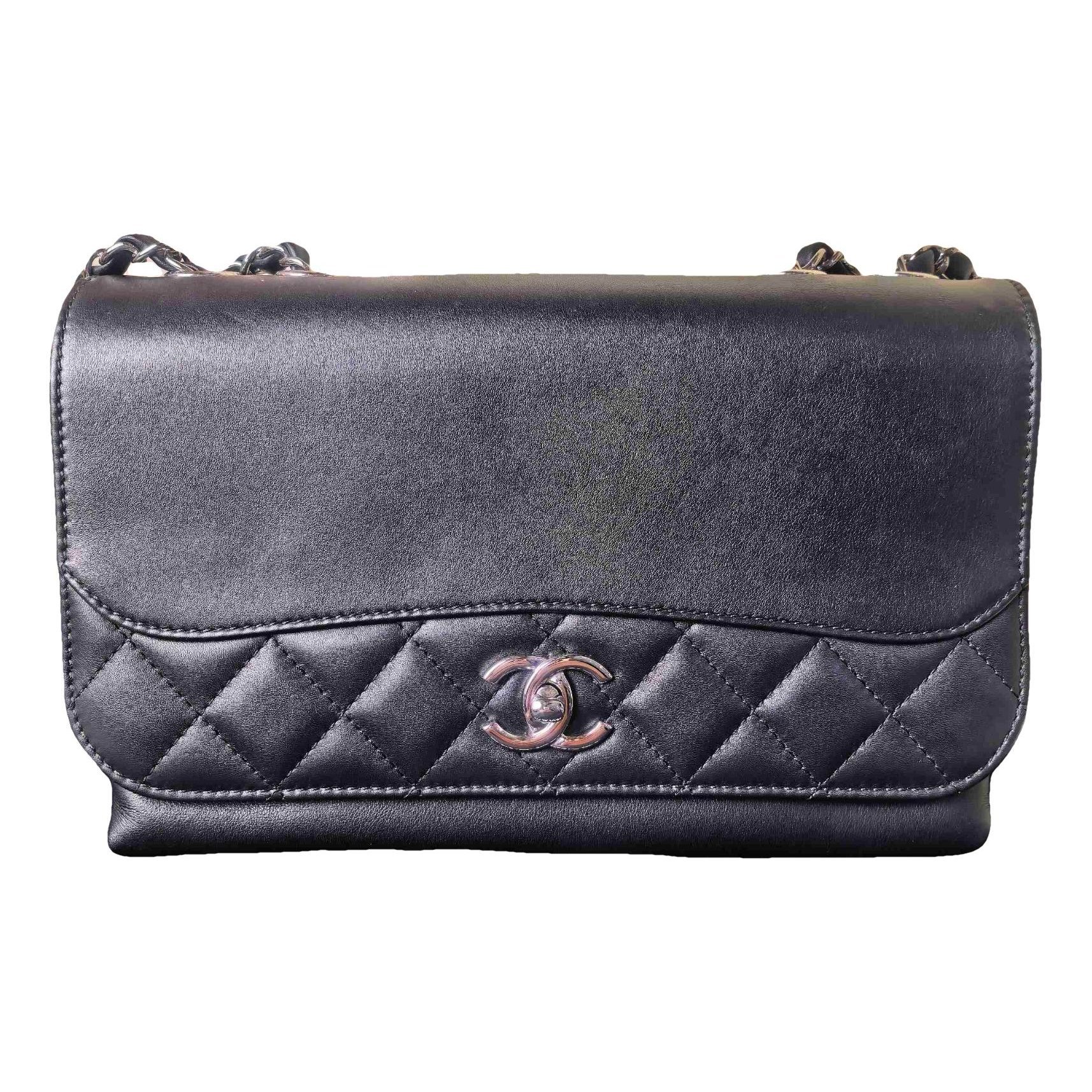 Leather crossbody bag