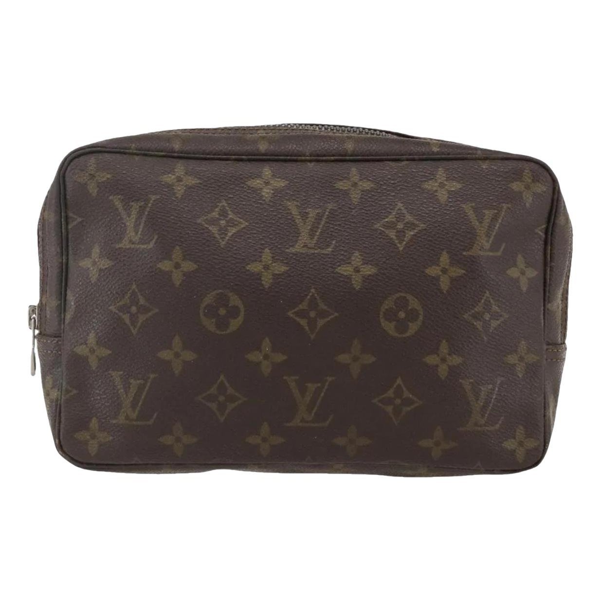 Trousse de Toilette cloth vanity case