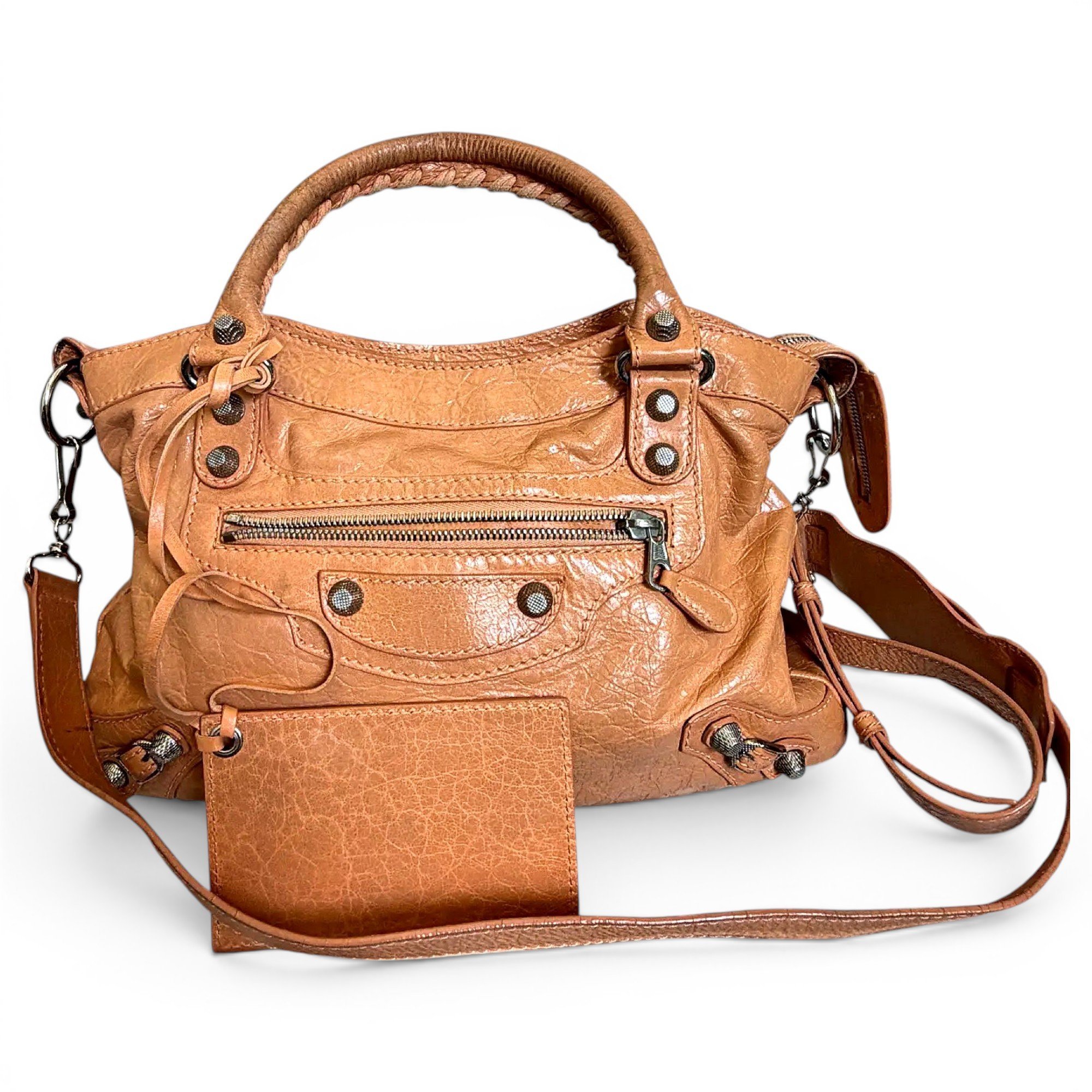 City leather crossbody bag