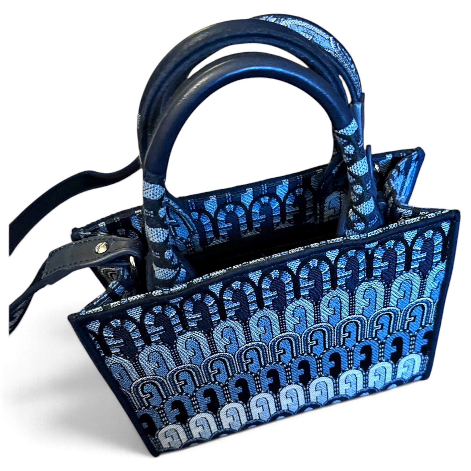 Cloth tote