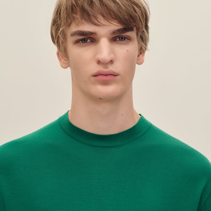 Menthe "Detail H" Crewneck Sweater