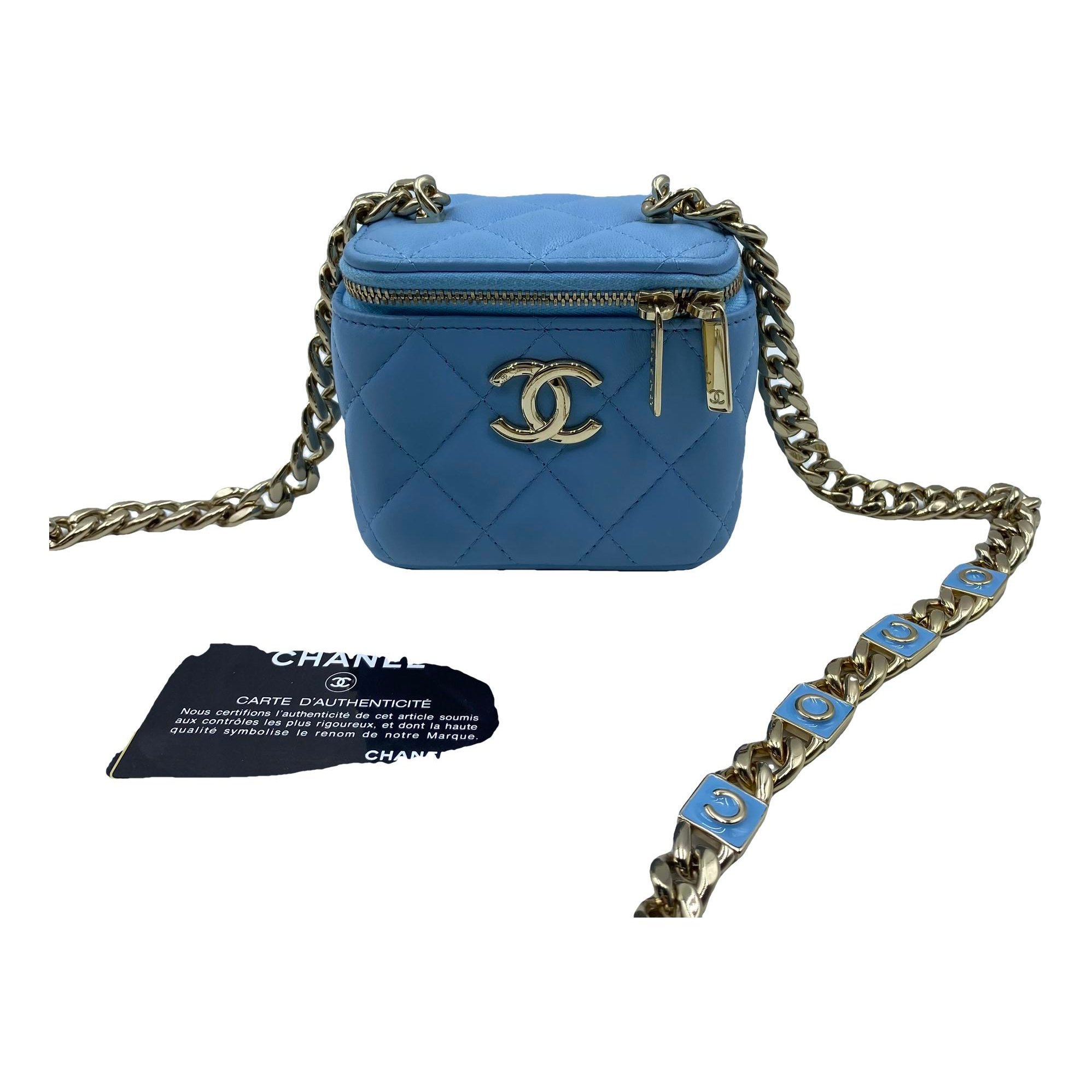 Trendy CC Vanity leather handbag