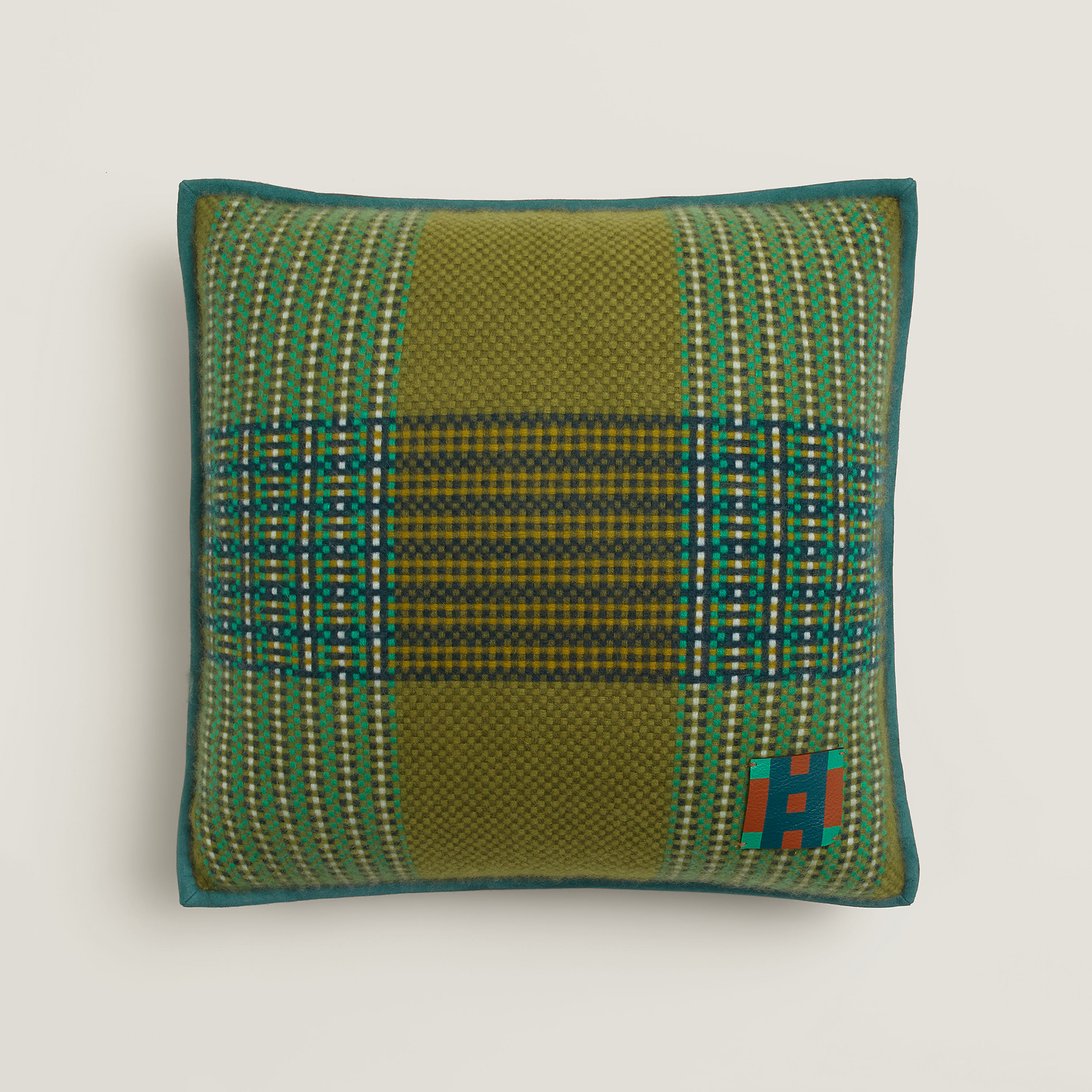 Bordage pillow