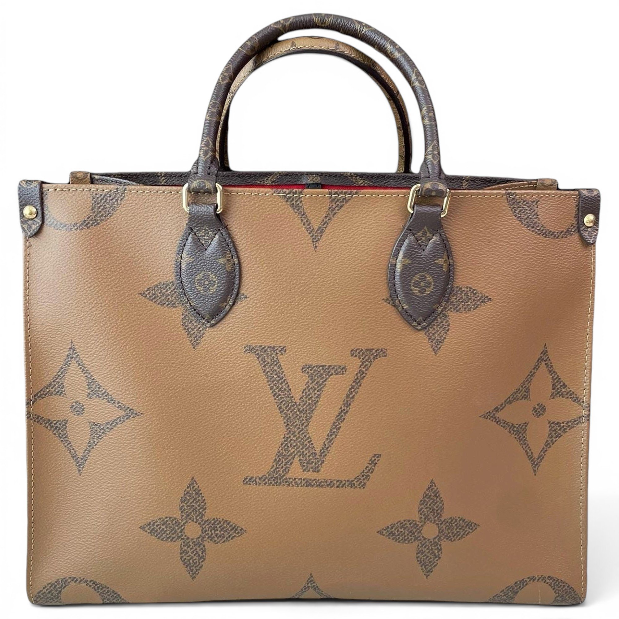 Onthego leather handbag