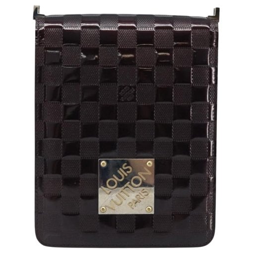 Patent leather handbag