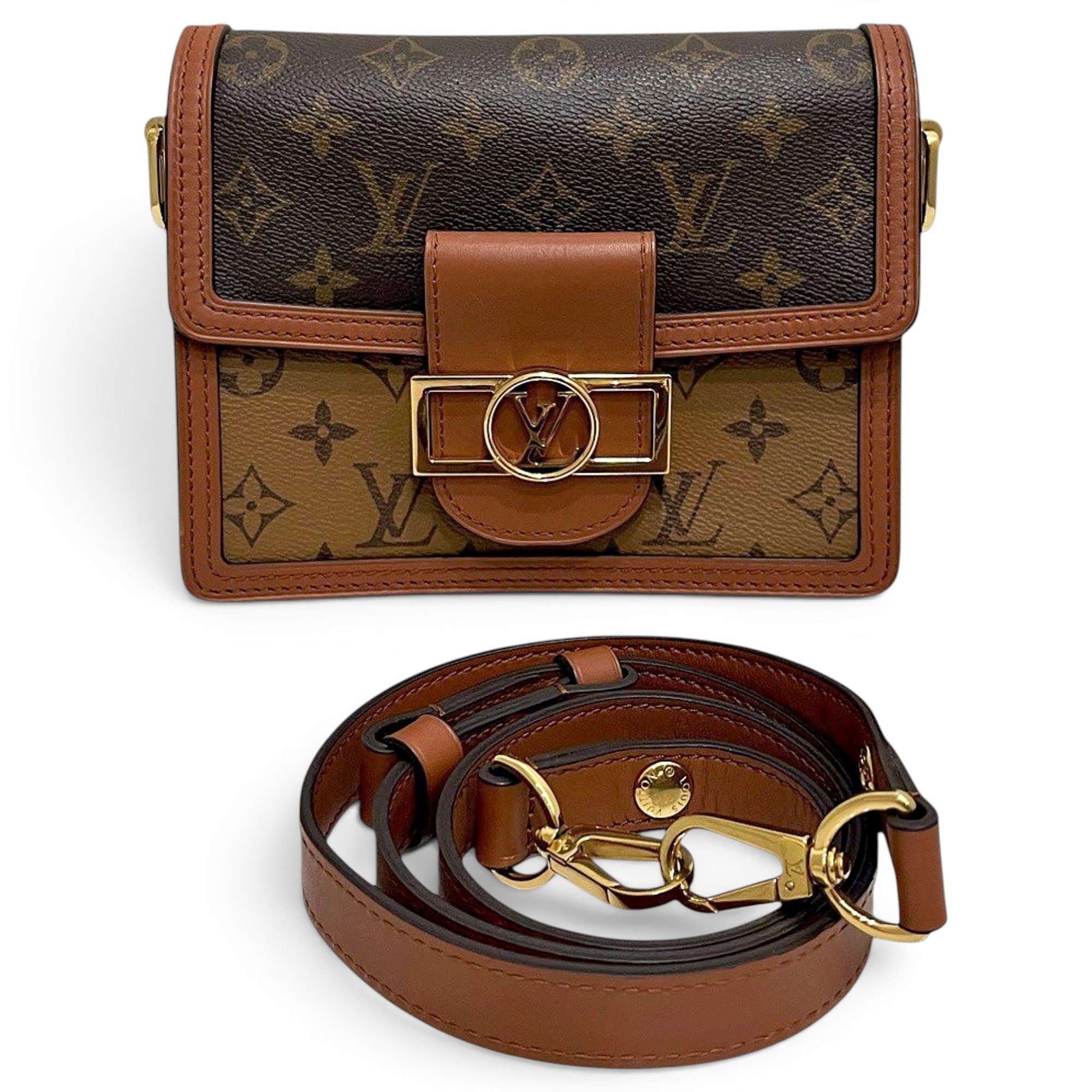 Dauphine leather crossbody bag