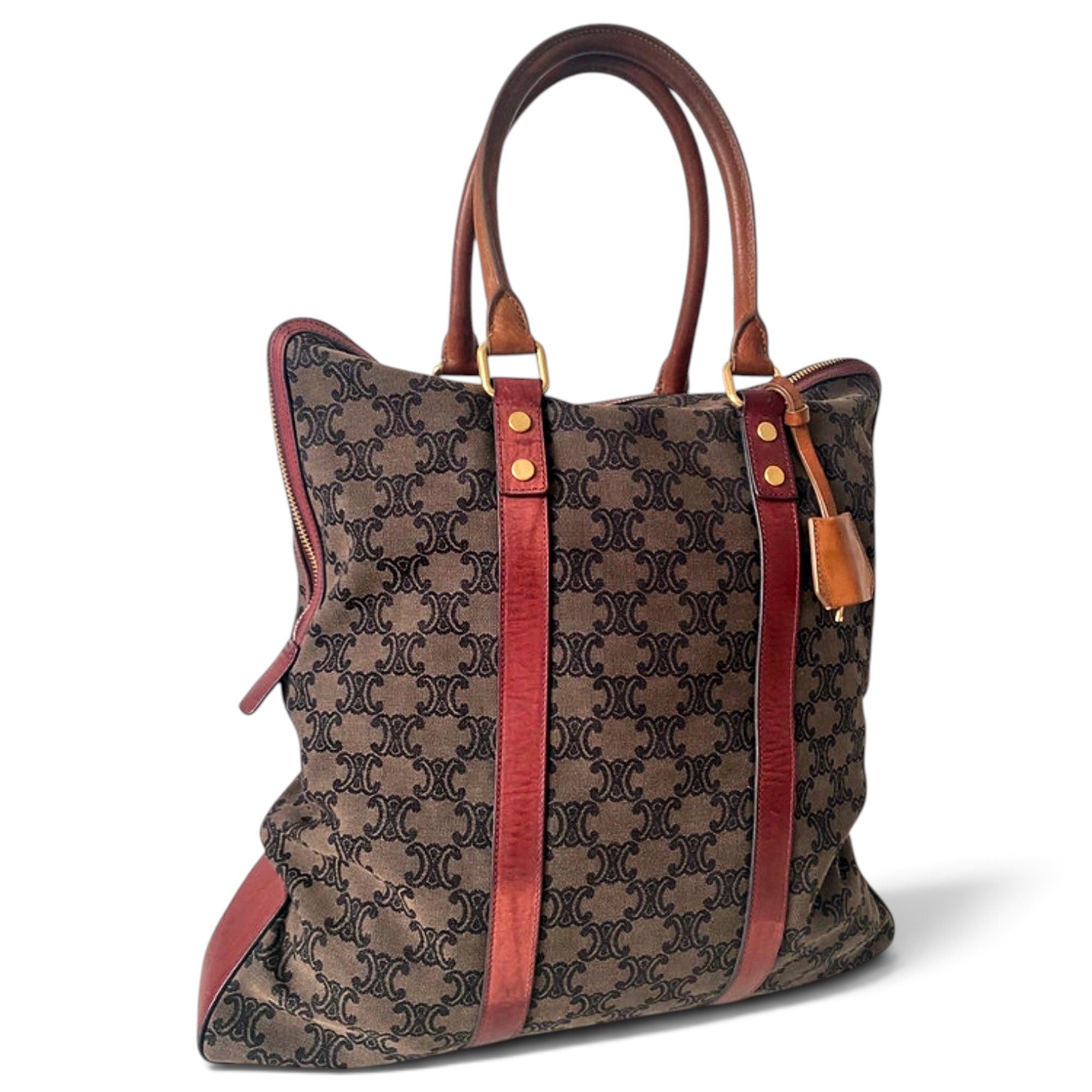 Cloth travel bag