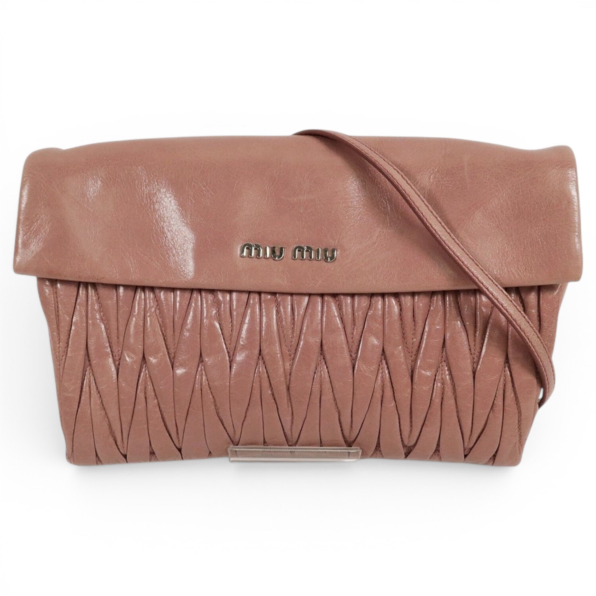 Matelassé leather clutch bag