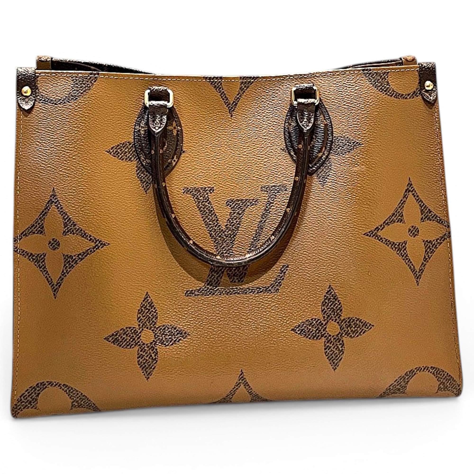 Onthego leather handbag