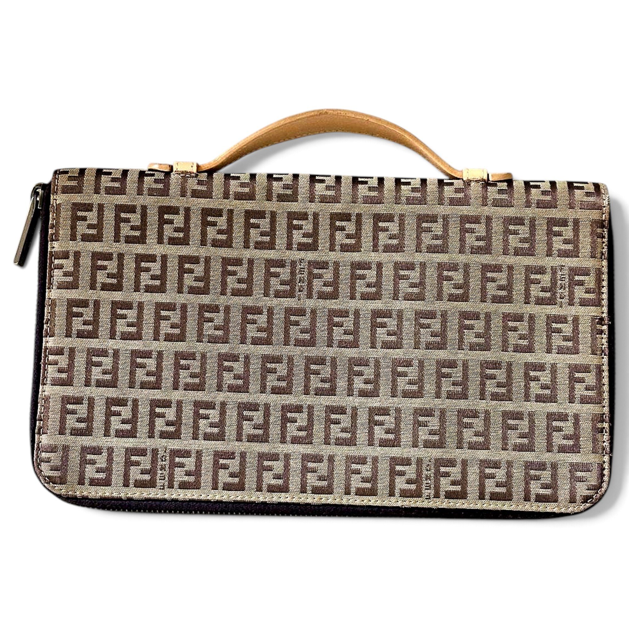 Leather clutch bag