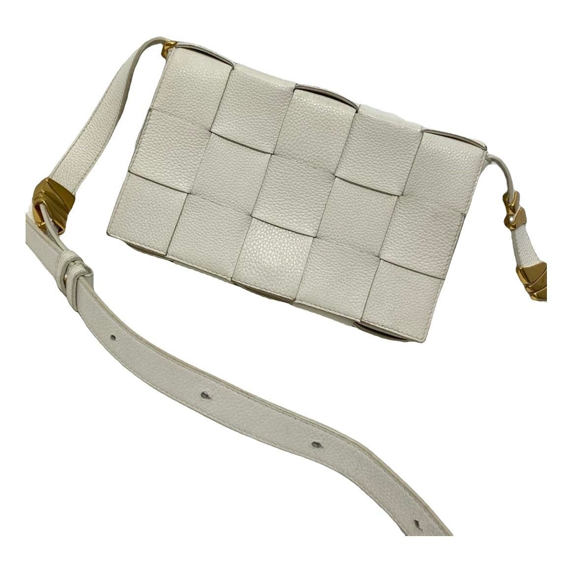 Cassette leather handbag
