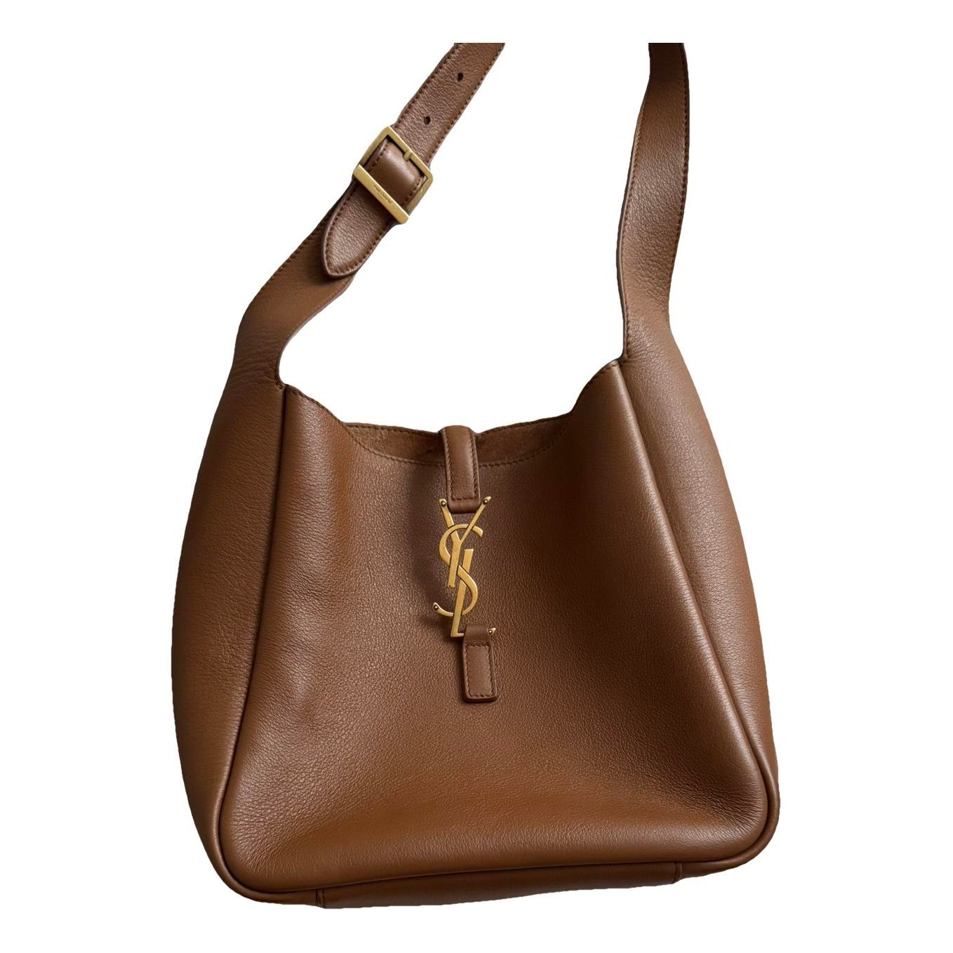 Le 5 à 7 leather handbag