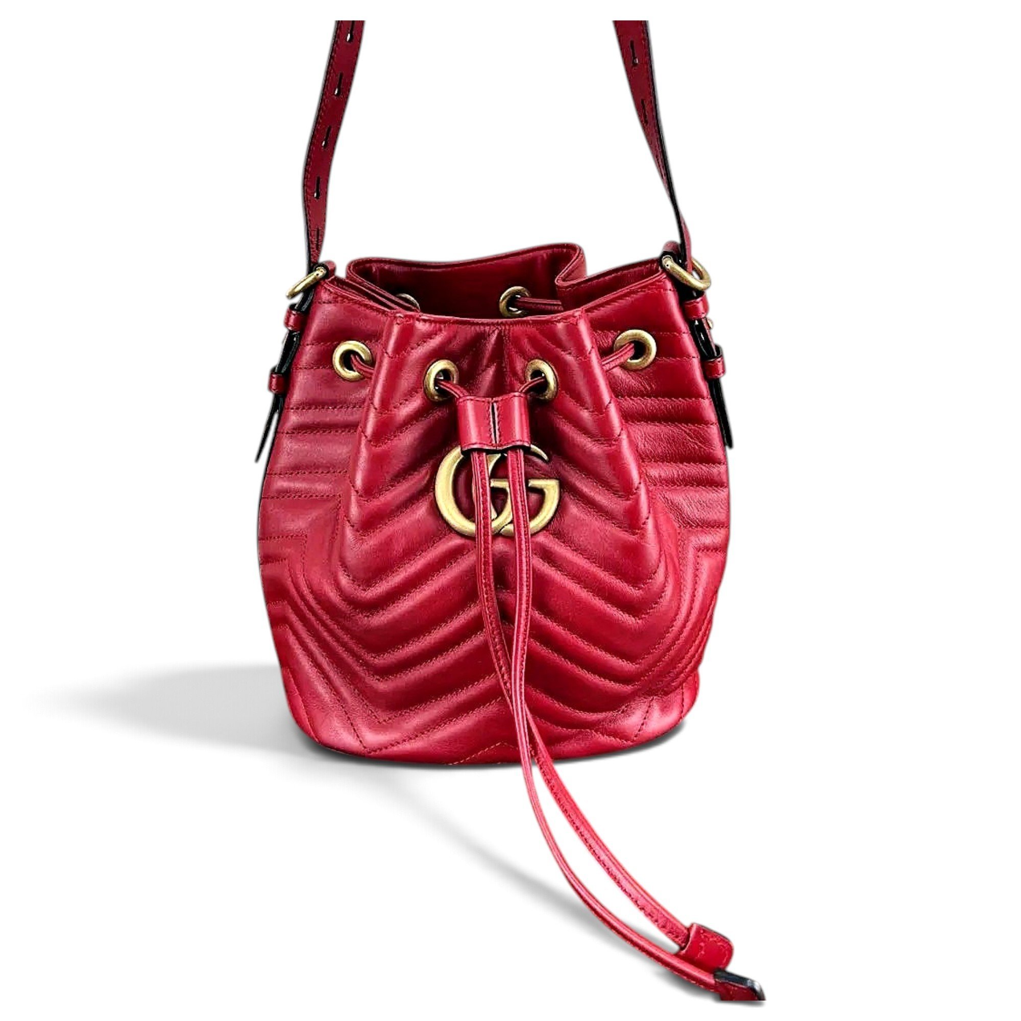 GG Marmont Bucket leather handbag