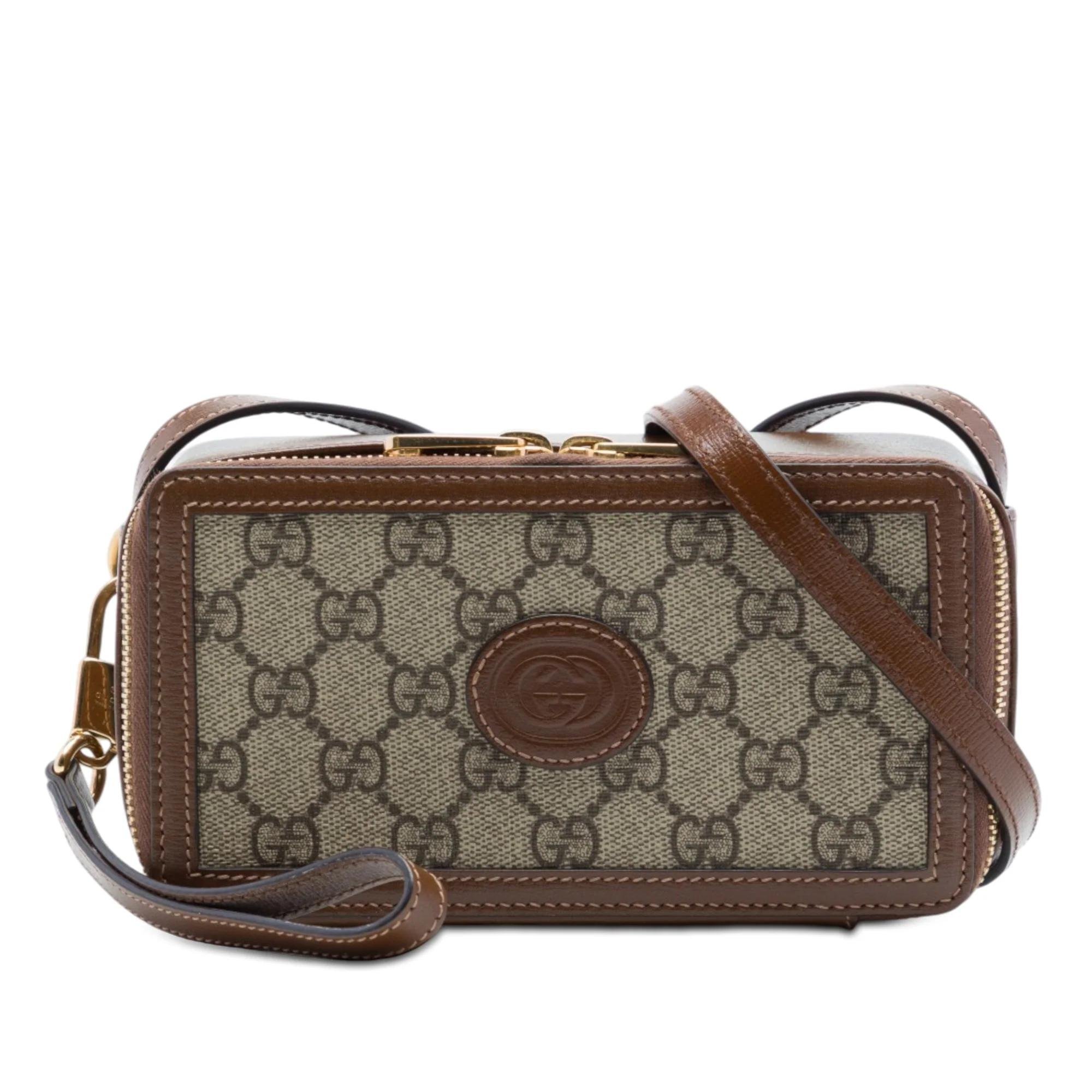 Interlocking cloth handbag