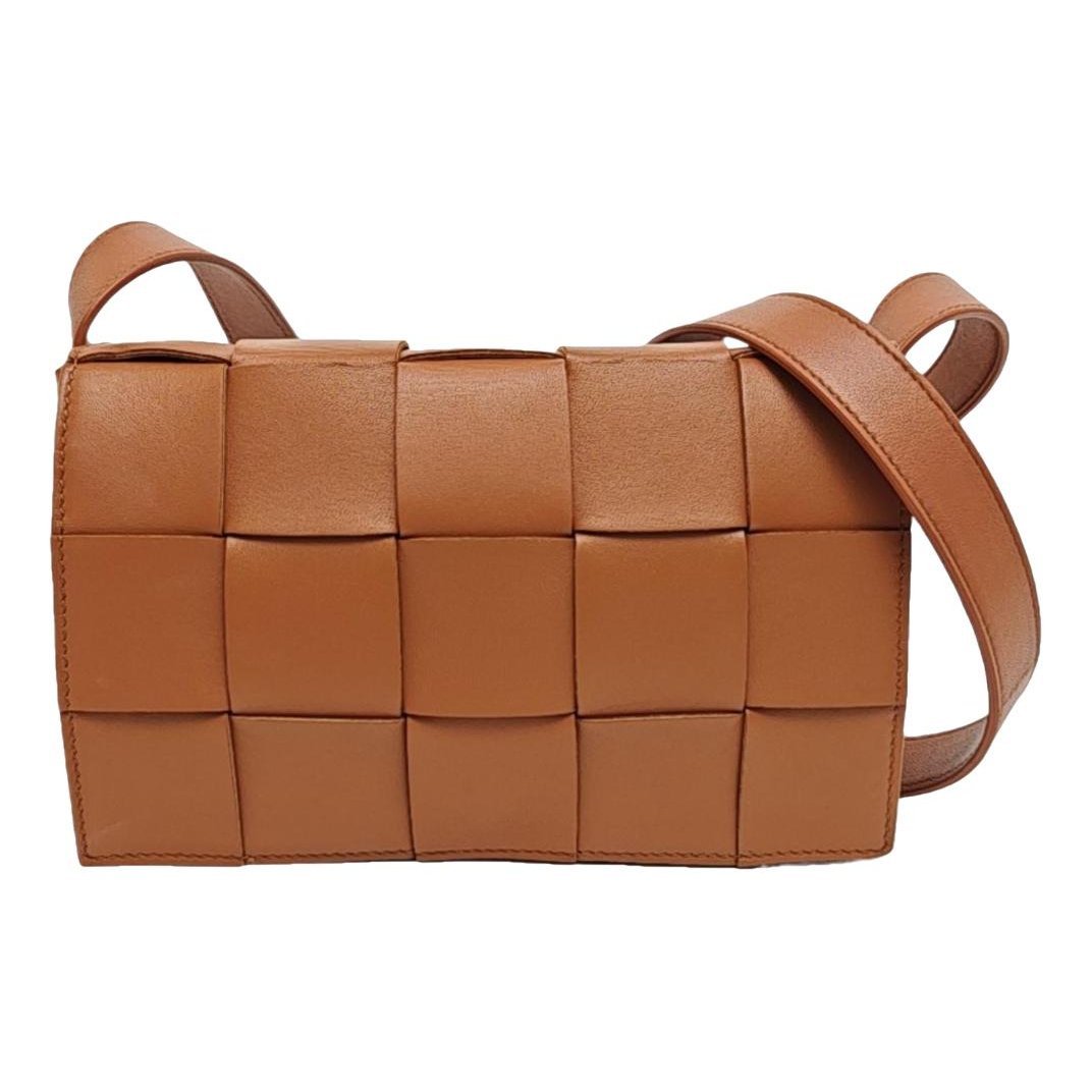Cassette leather handbag
