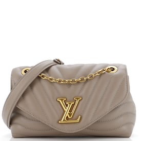 Louis Vuitton New Wave Chain Bag NM Quilted Leather MM