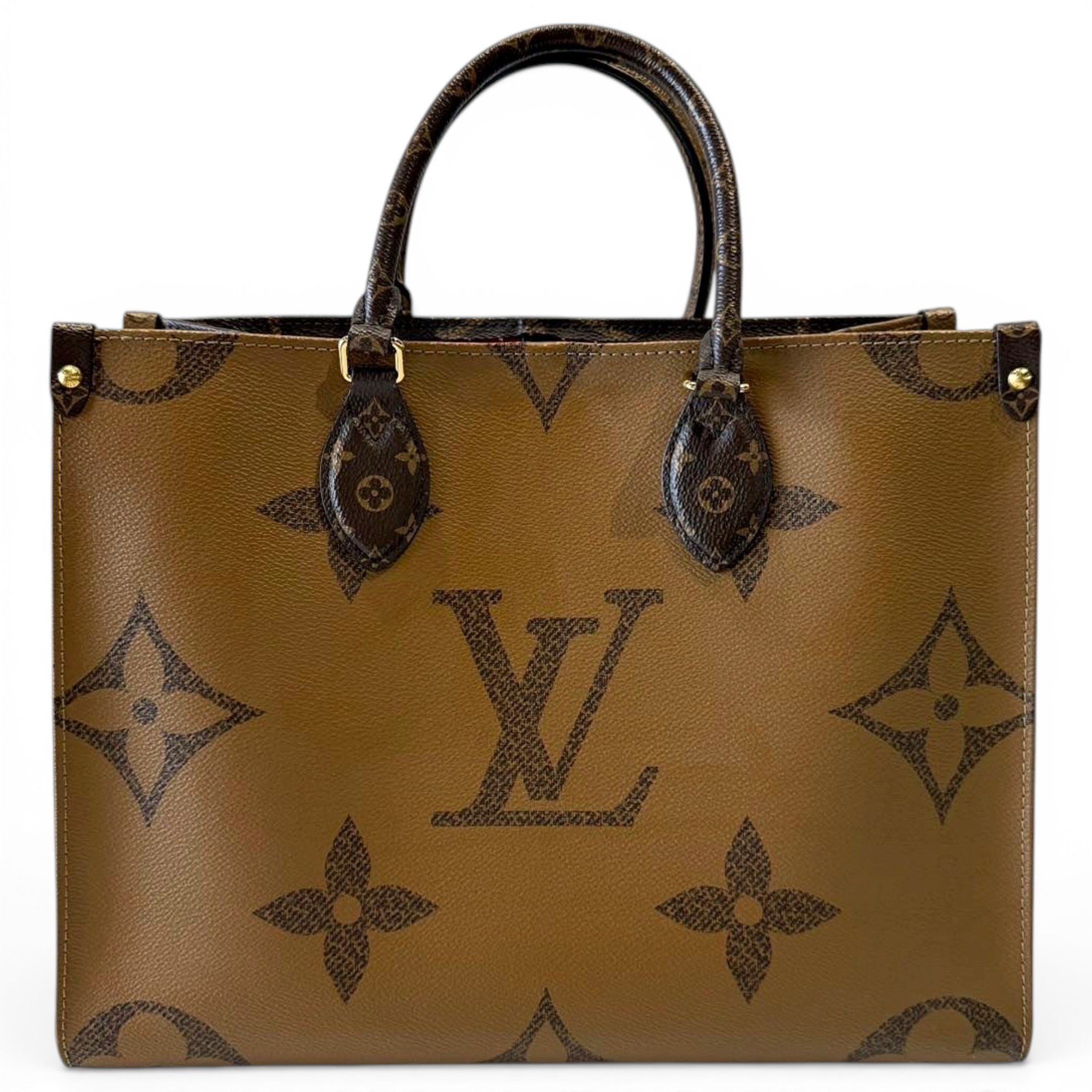 Onthego leather handbag