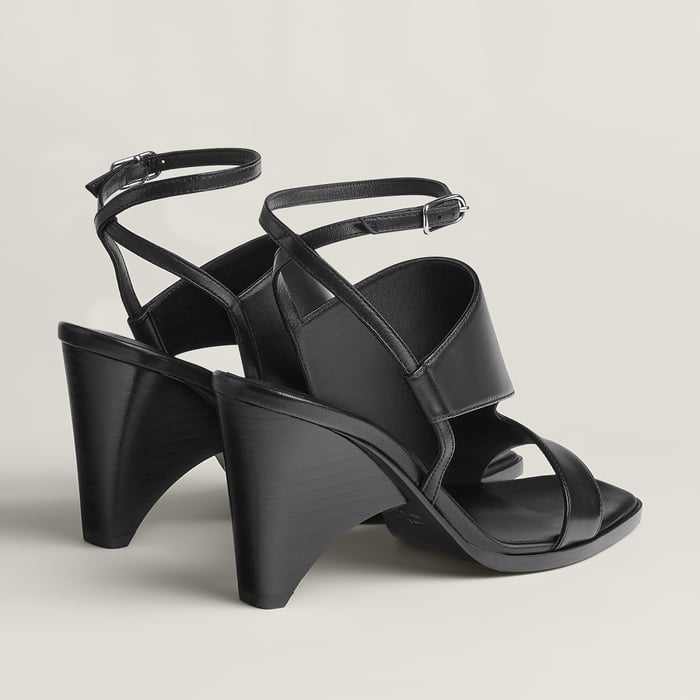 Noir Inconnue 85 Sandal