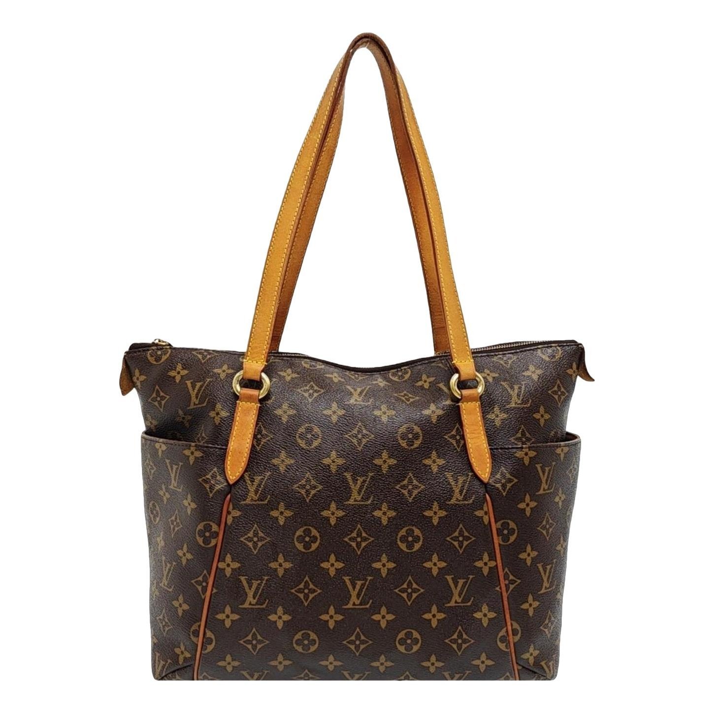 Totally leather handbag