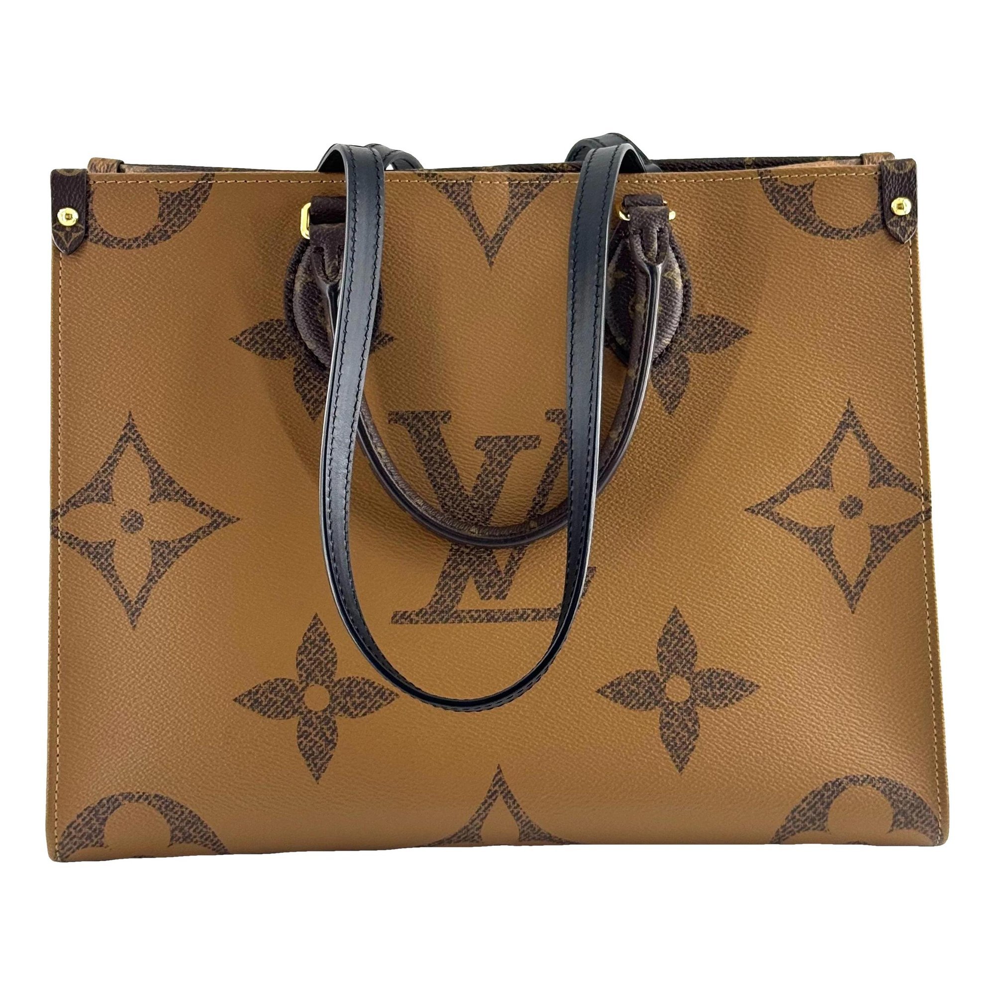 Onthego leather mini bag