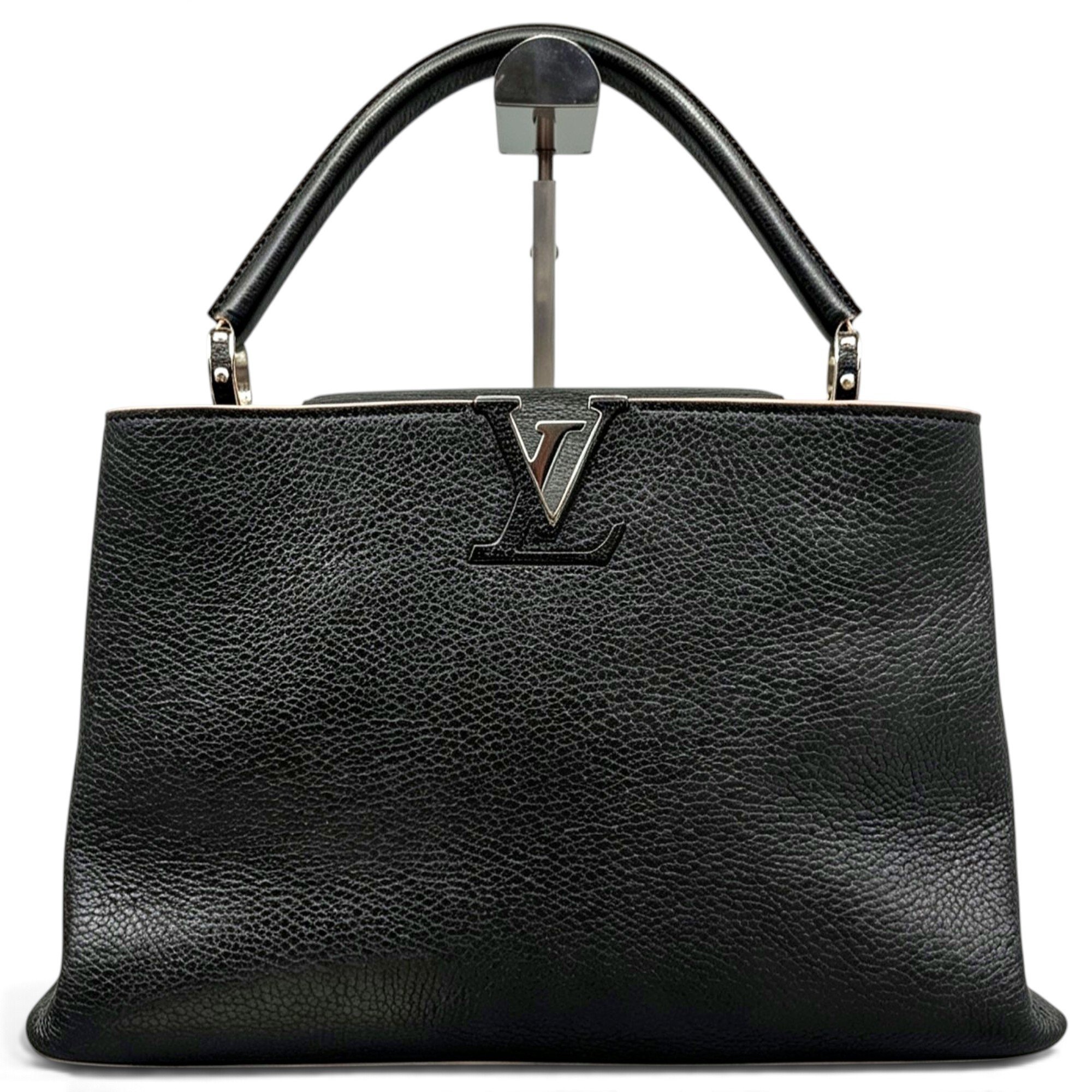 Capucines leather handbag