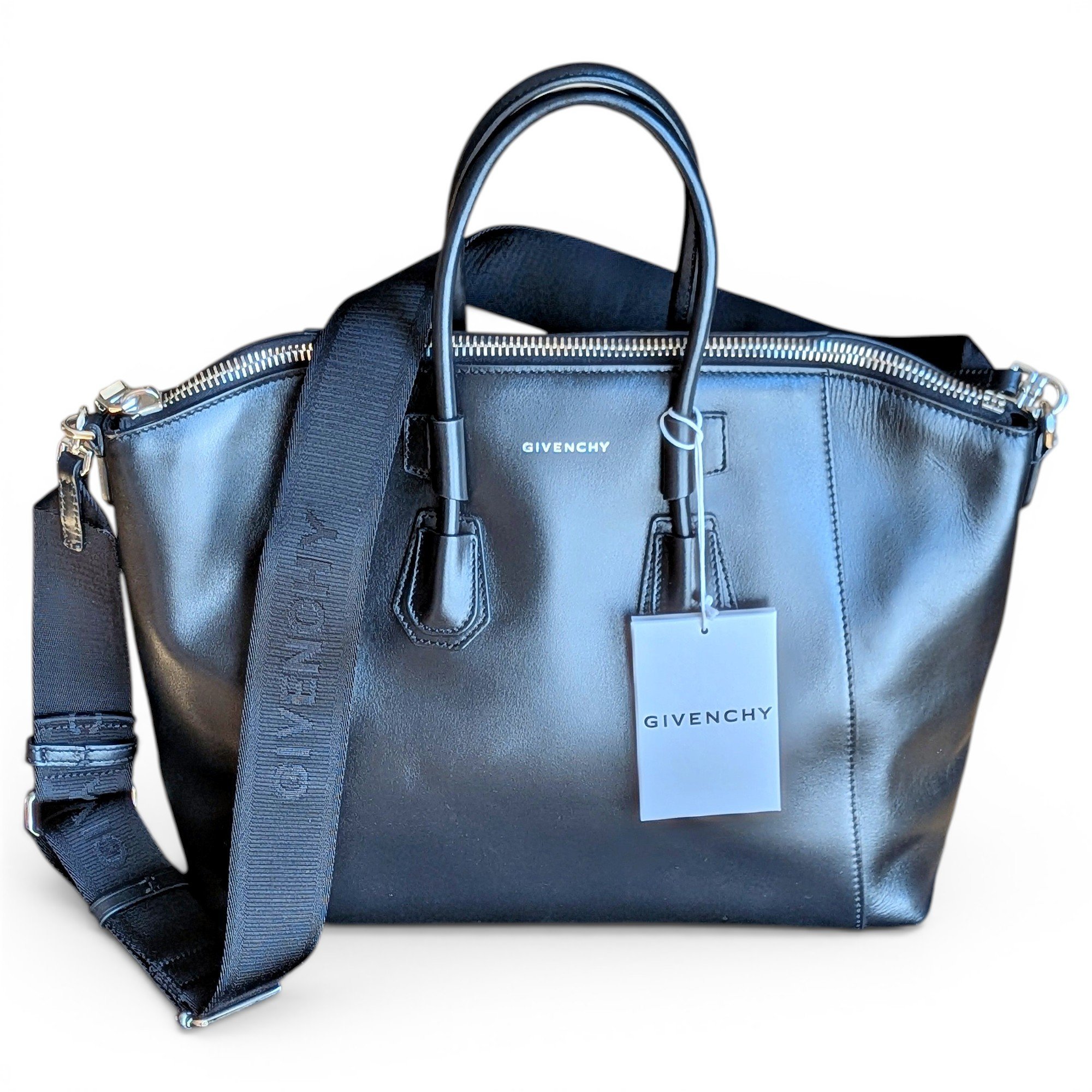 Givenchy Antigona leather handbag