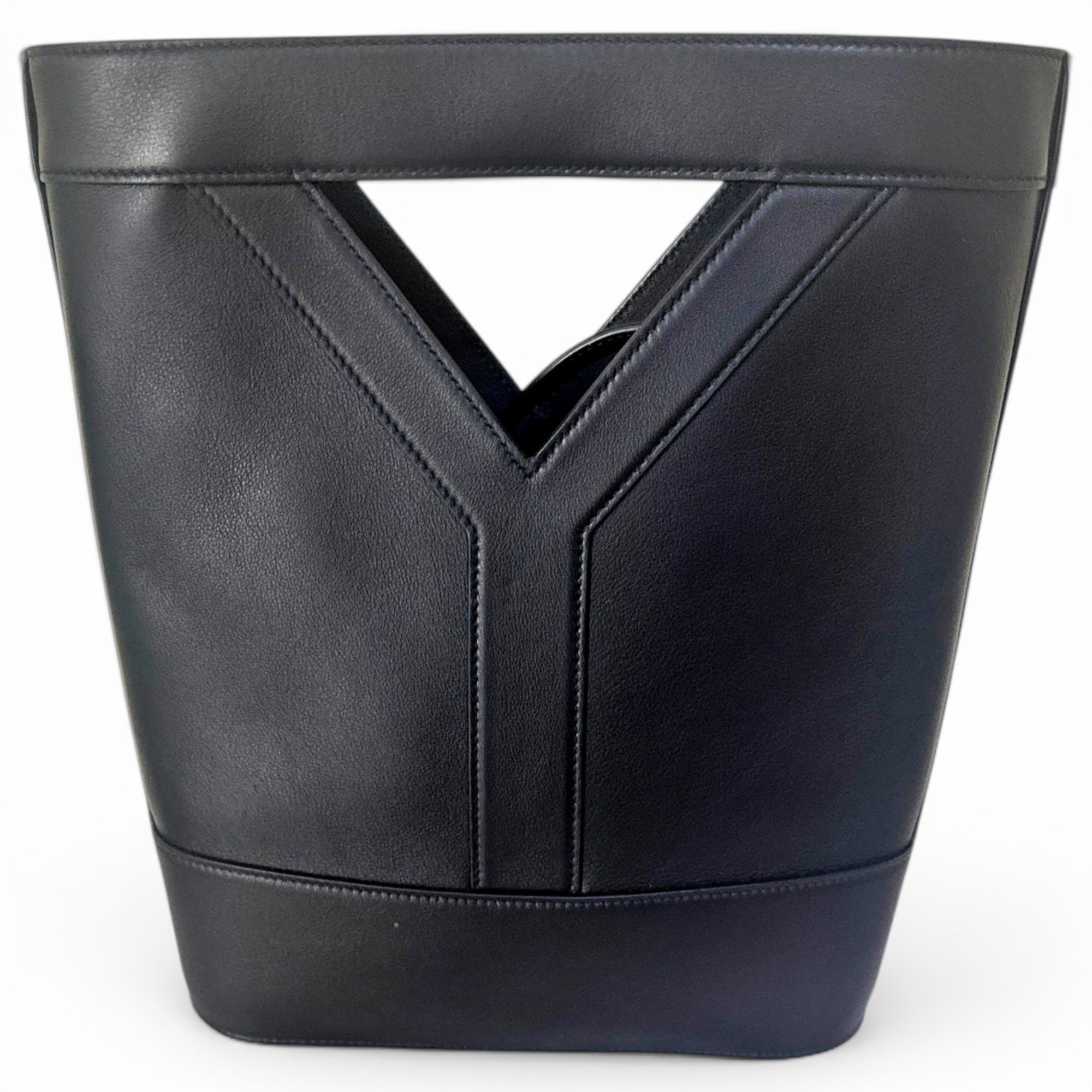 Le 37 leather bag