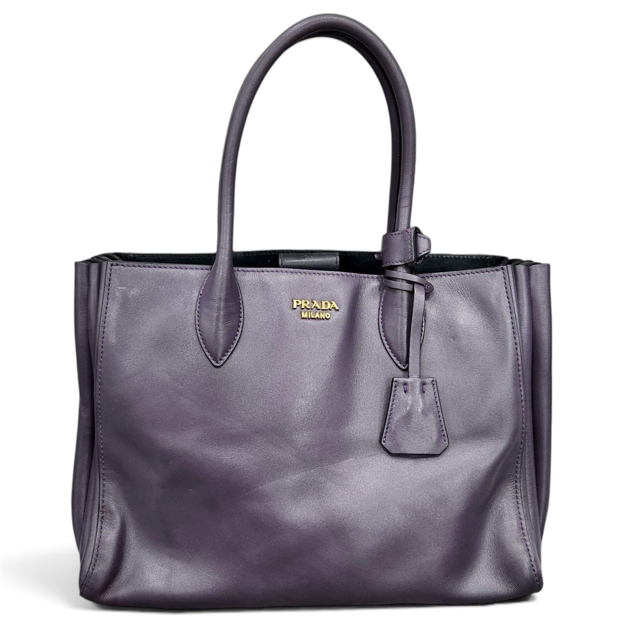 Leather tote