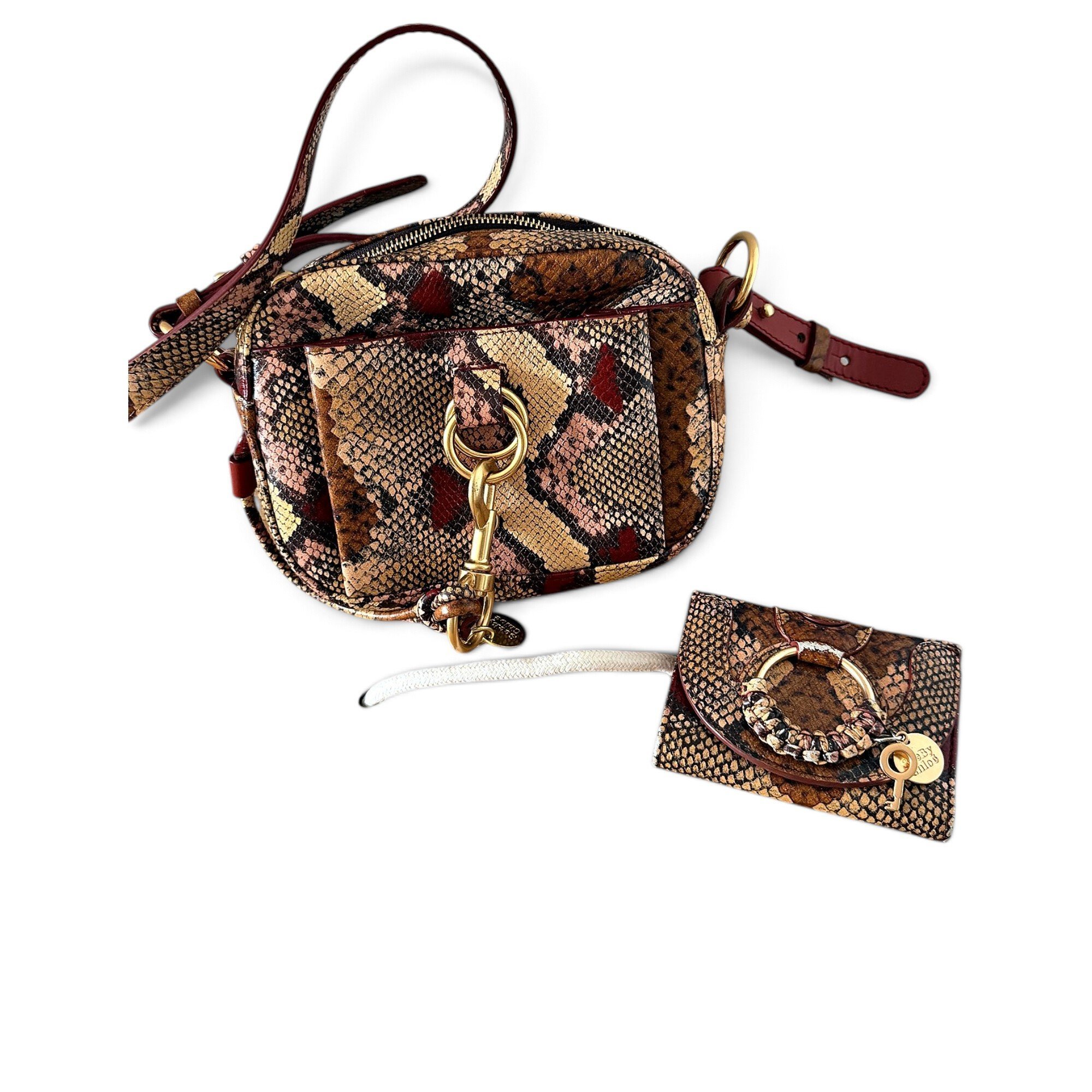Leather crossbody bag